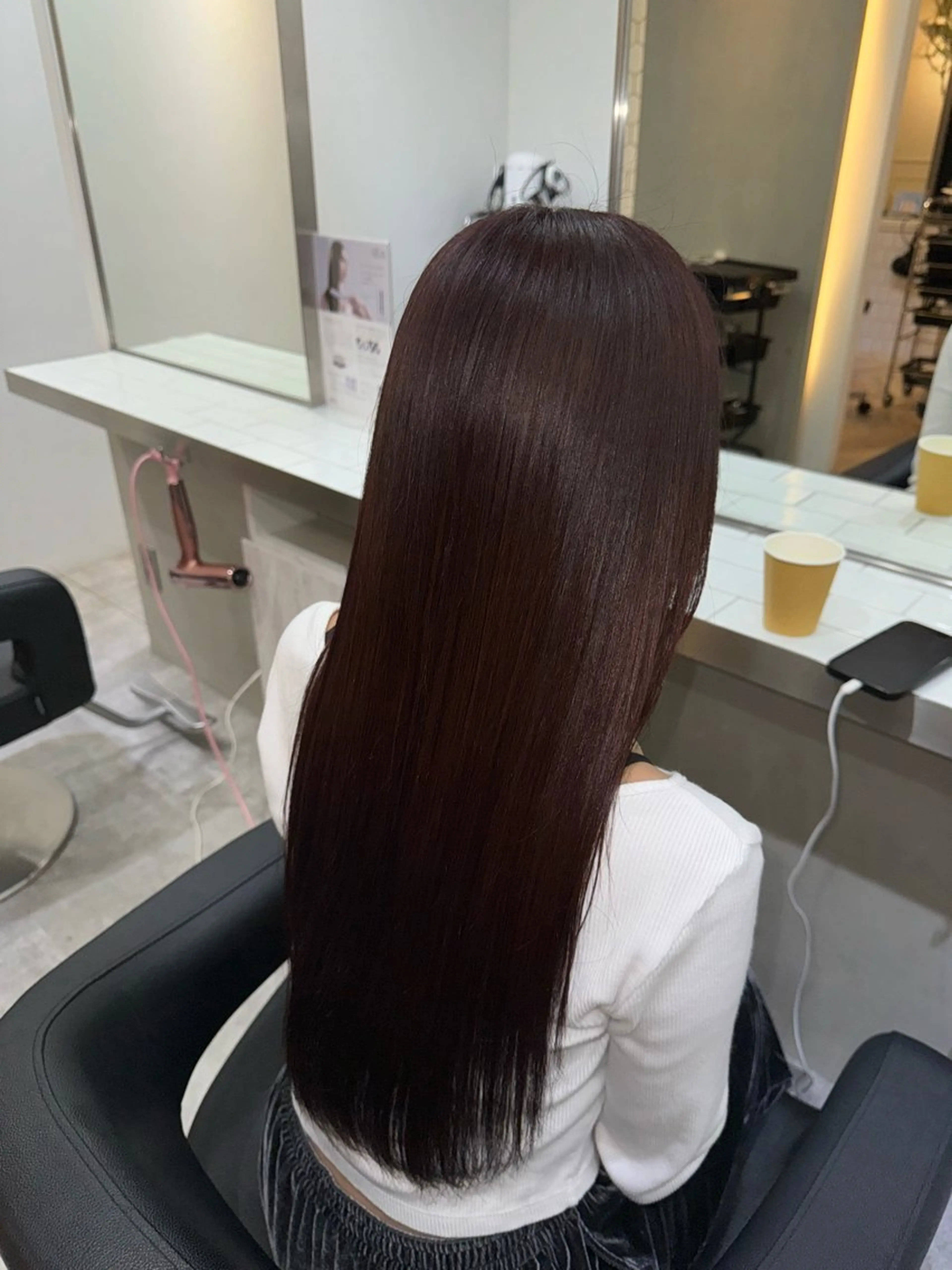 ロング ヘアカラー トリートメント 藤原 凜香のヘアスタイル