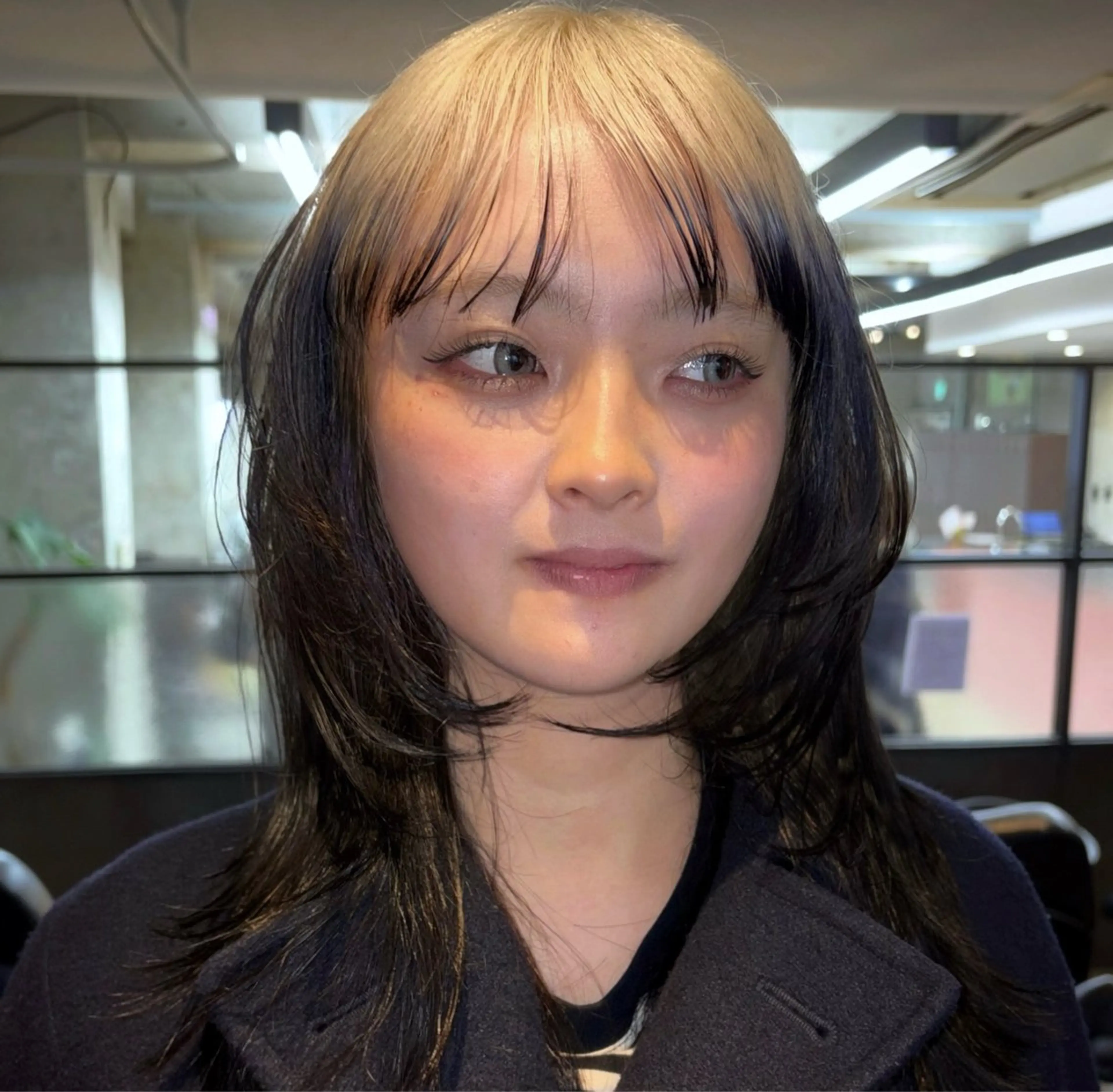 ミディアム ヘアカラー Cocona 🦤 /ブリーチ/艶カラーのヘアスタイル