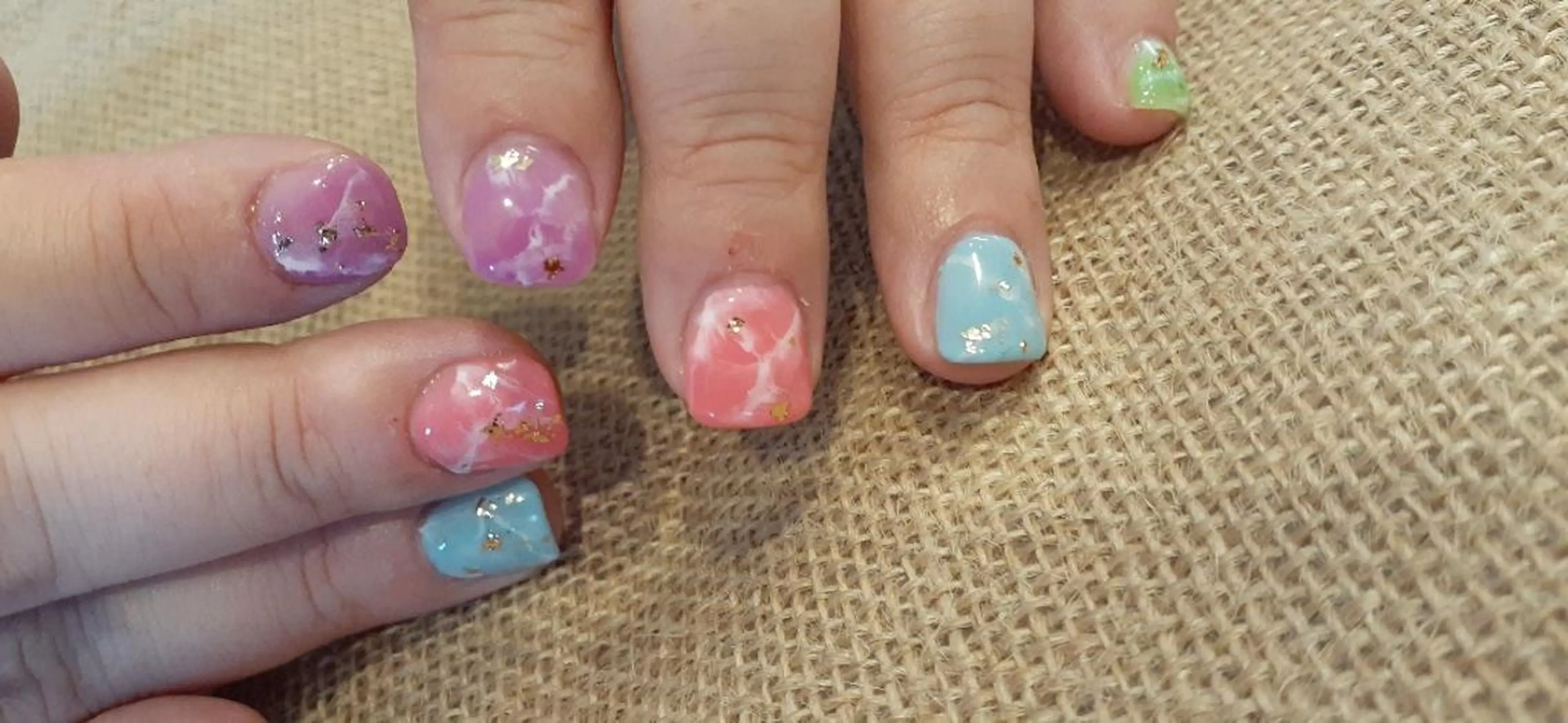 ネイル 大島 さやかのネイルデザイン