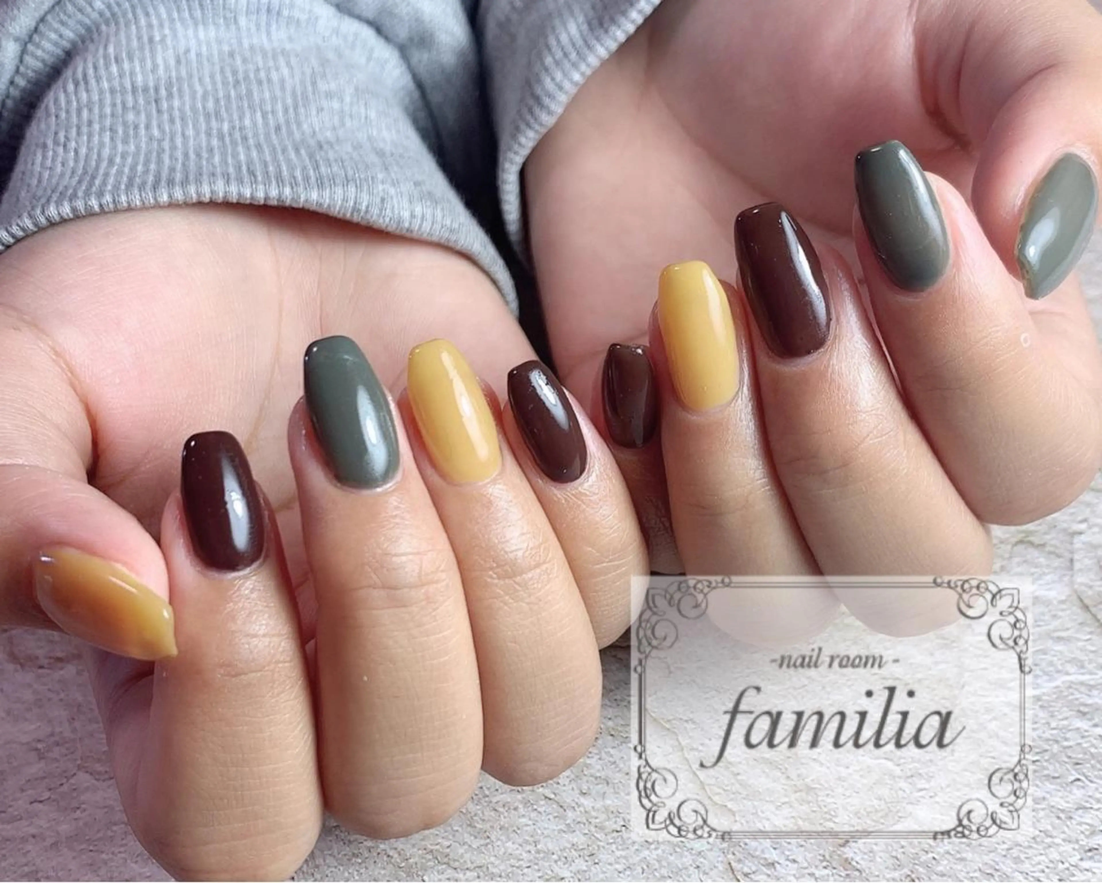 ネイル -nailroom- familiaのネイルデザイン