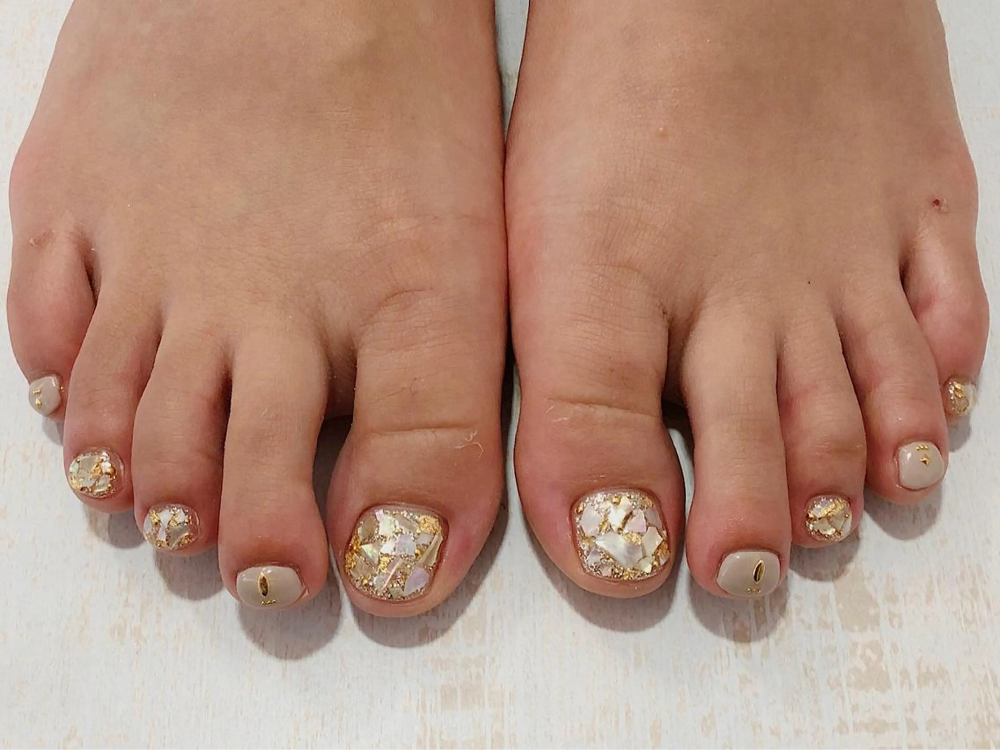 ネイル フットネイル 𖡼 yumenoのネイルデザイン