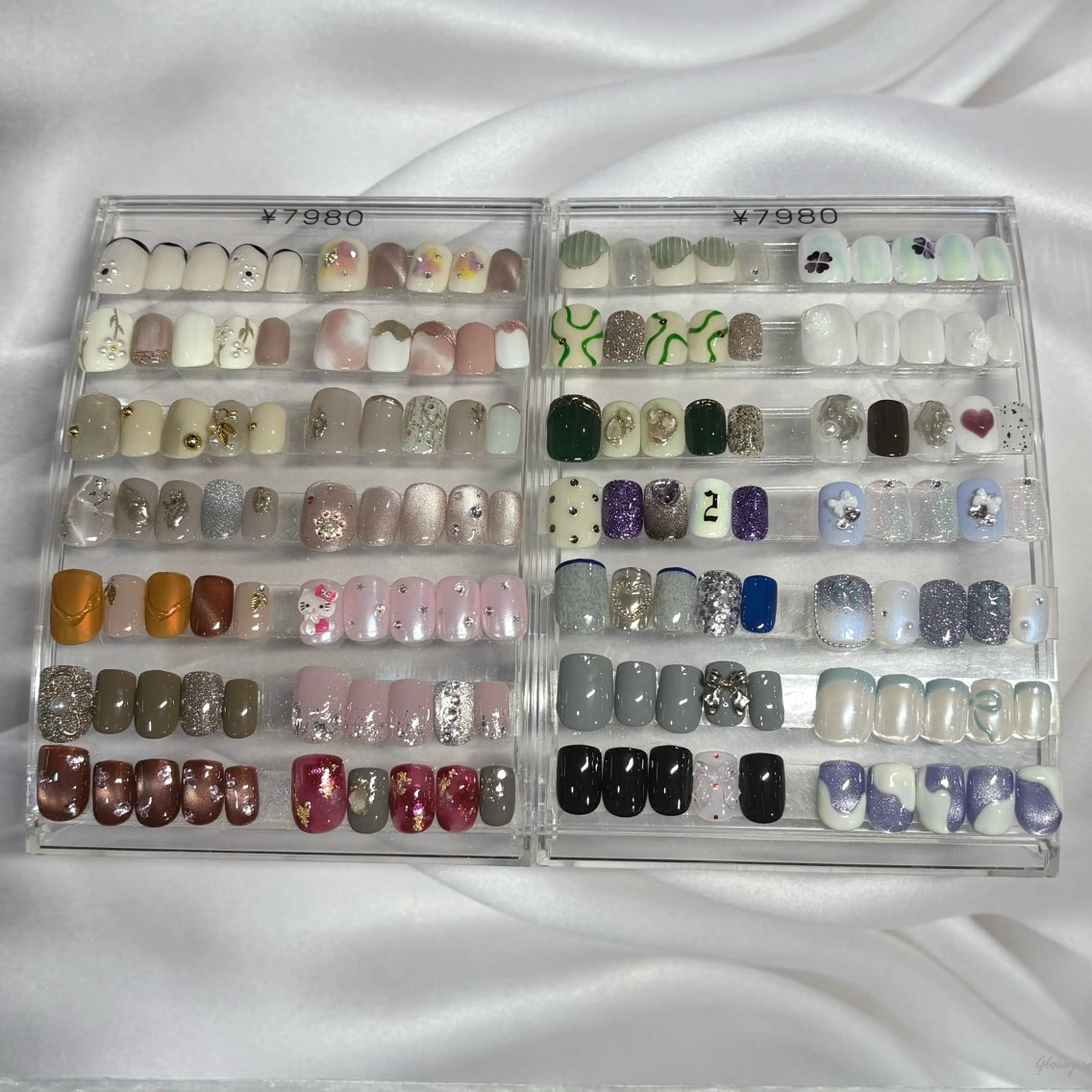 ネイル mahalo nail salon所属・Miku ㅤのネイルデザイン