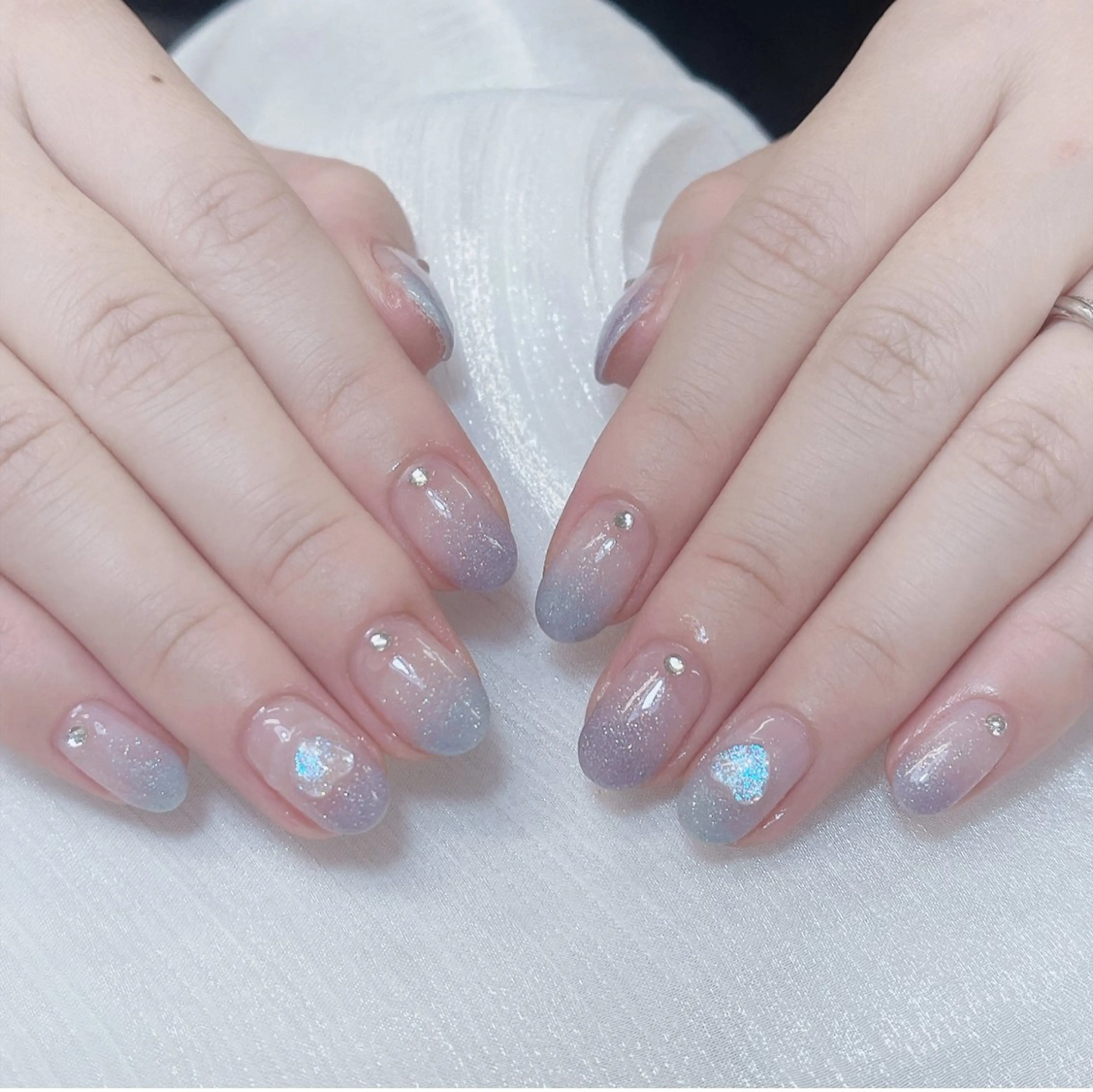 ネイル ハンドネイル Tini ANA.CHUOのネイルデザイン