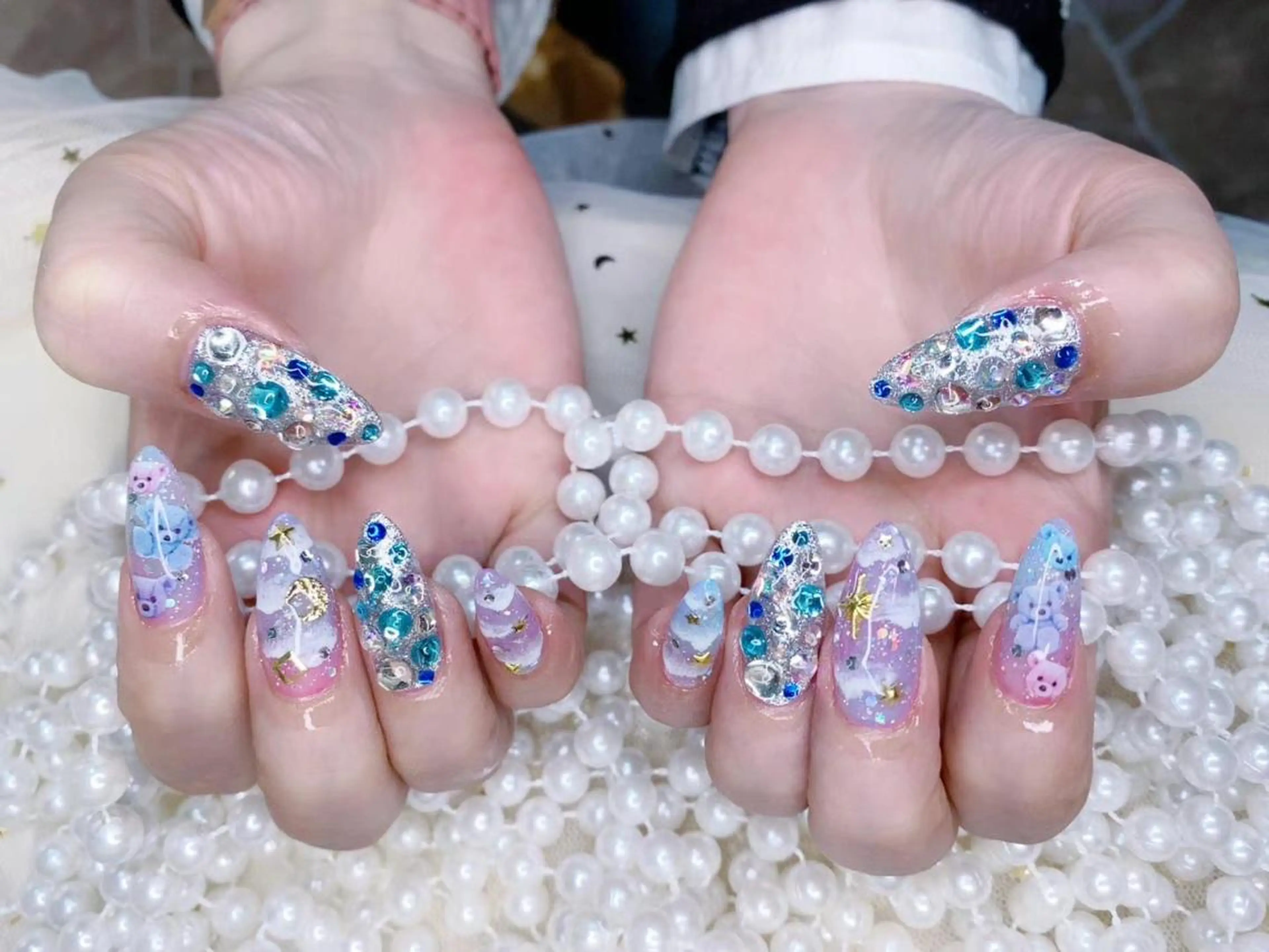 ネイル ブルー シルバー ストーンネイル Babarla nailのネイルデザイン