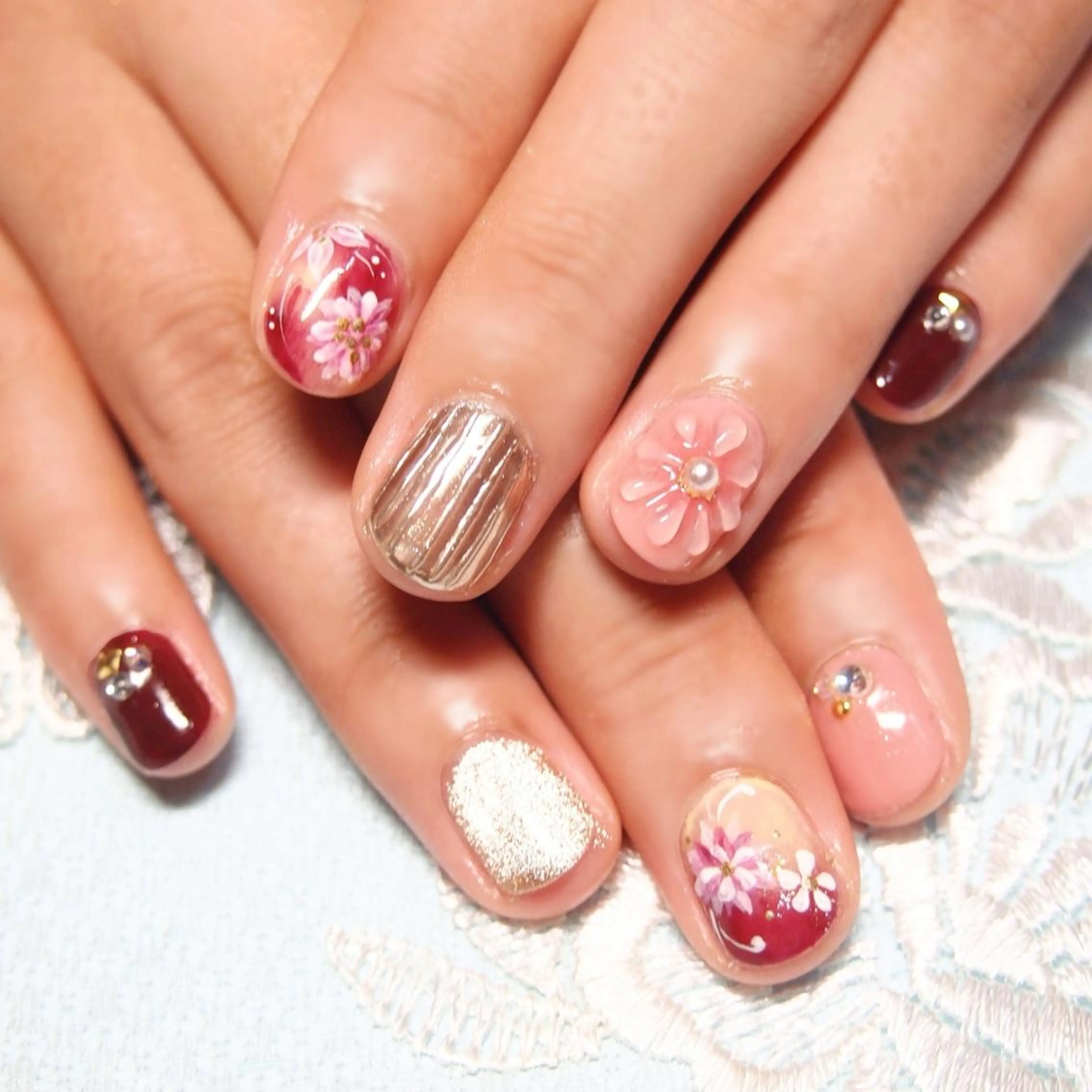 ネイル 山田 麻衣のネイルデザイン