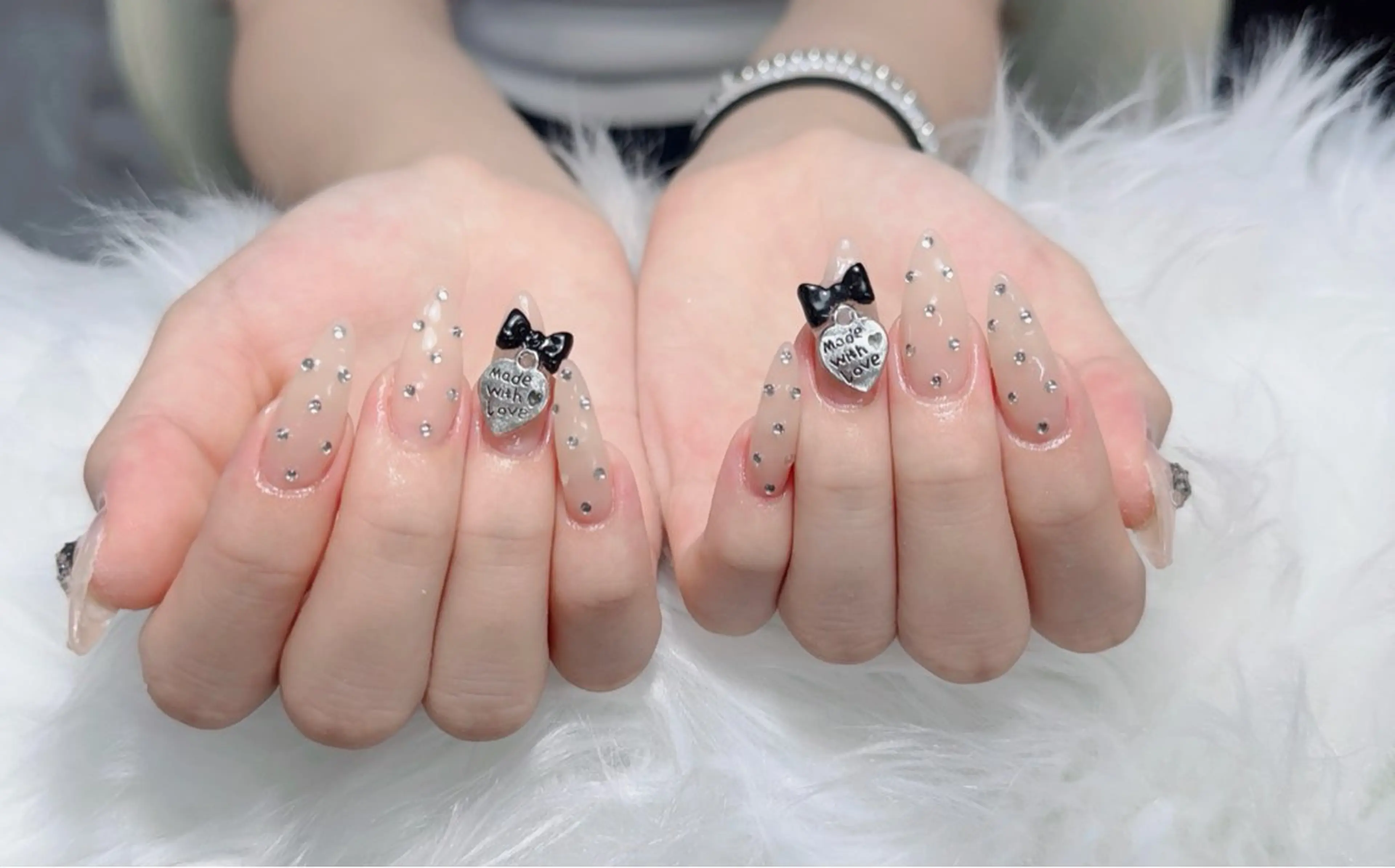 ネイル アートネイル フレンチネイル ジェルネイル 韓国ネイル マグネットネイル Lenie Nail Salonのネイルデザイン