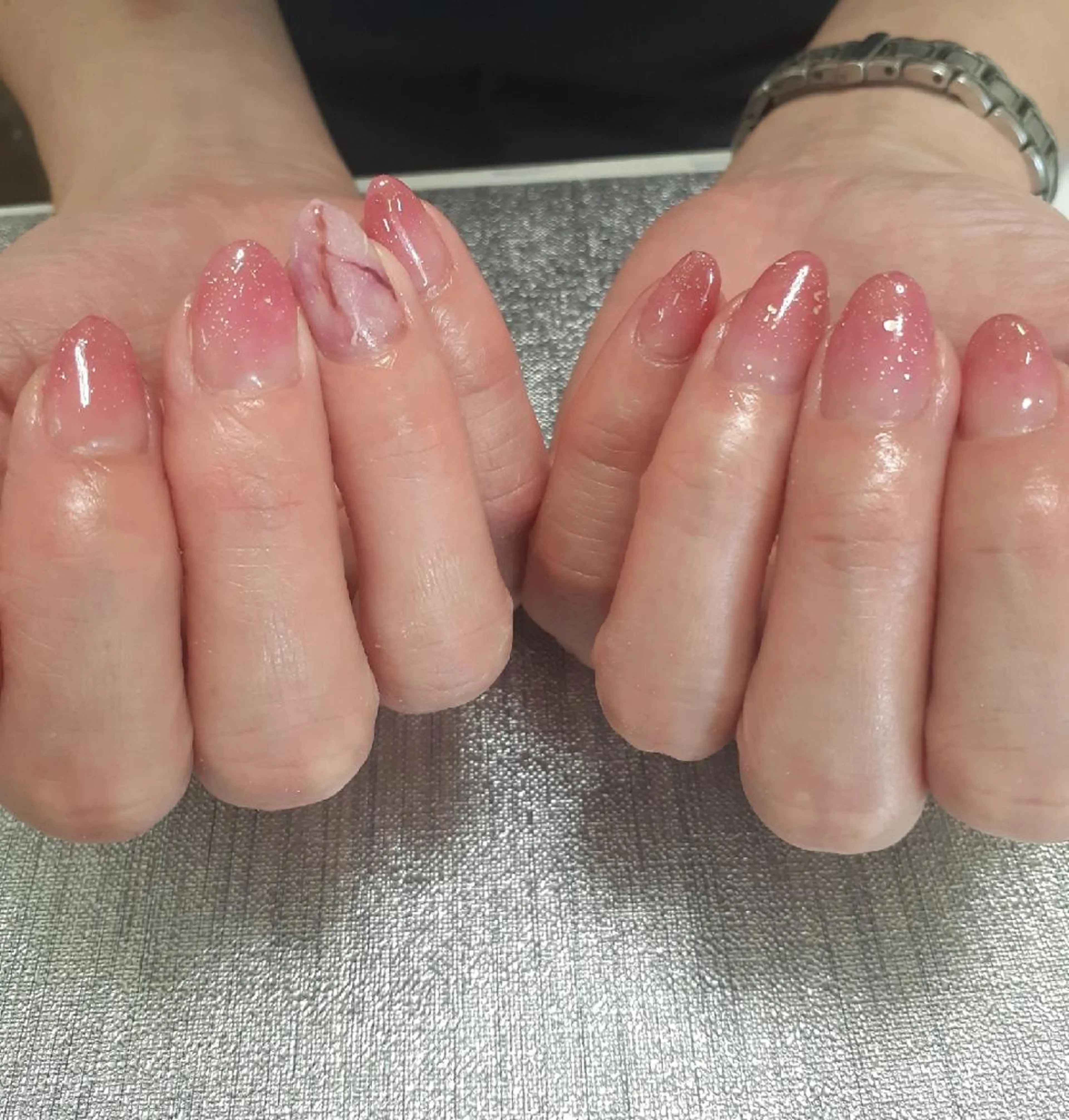 ネイル ハンドネイル 鈴木 憂維のネイルデザイン