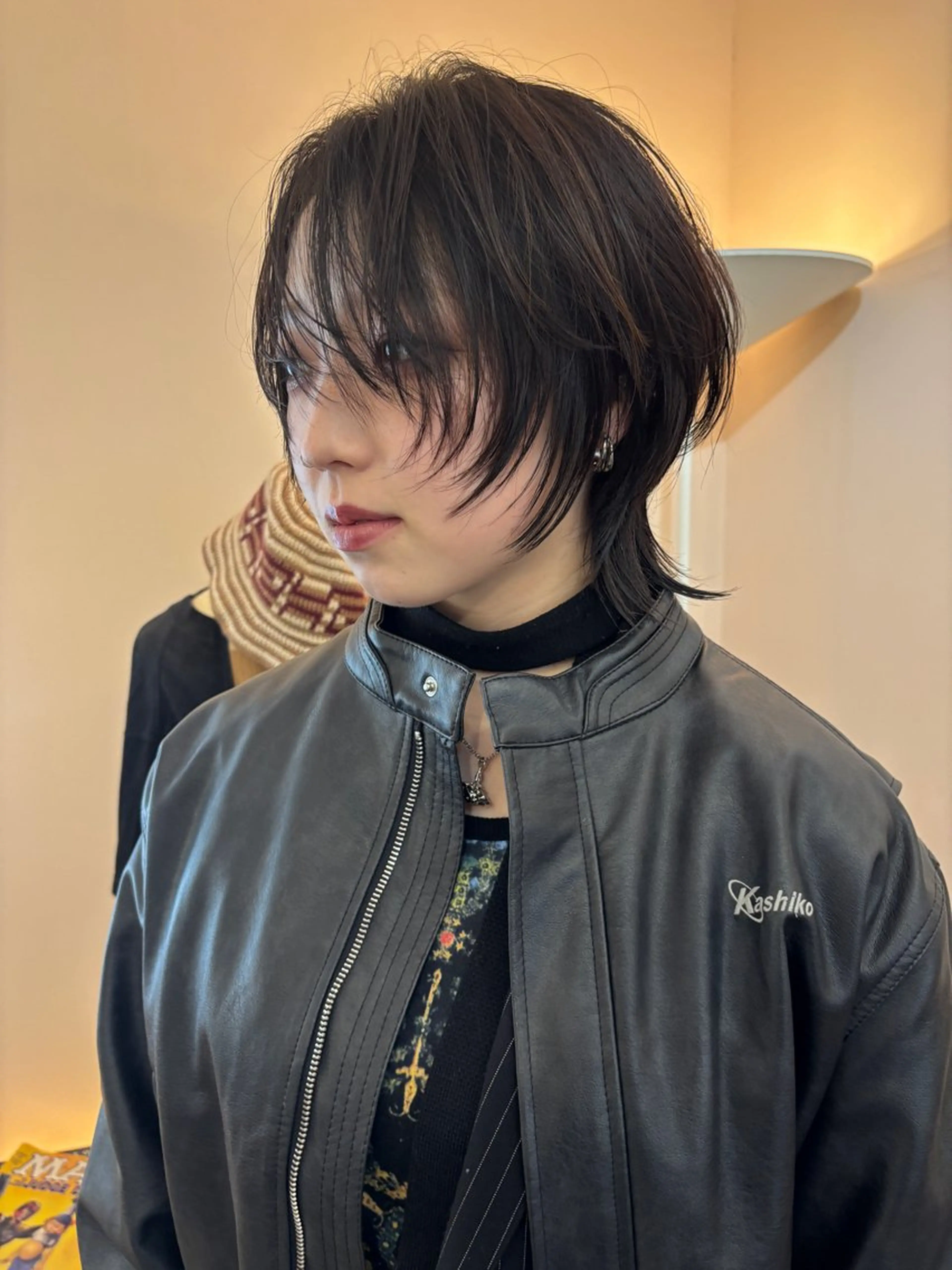 ショート too good所属・gouru 難波美容師のヘアスタイル