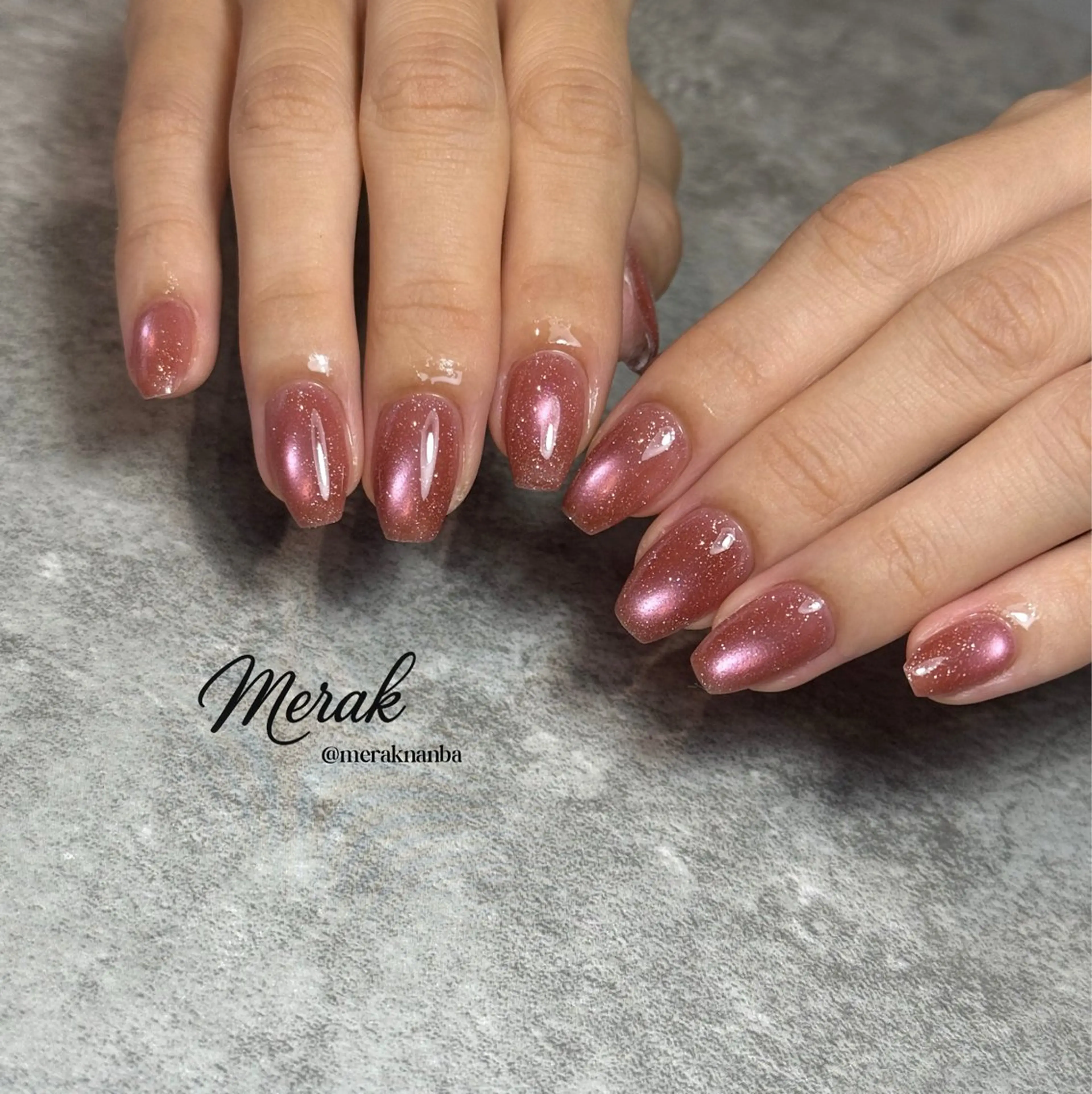 ネイル フラッシュネイル フットネイル ジェルネイル キラキラネイル ラメ(グリッター) ハンドネイル Kurobuchi パラジェル長さだしのネイルデザイン