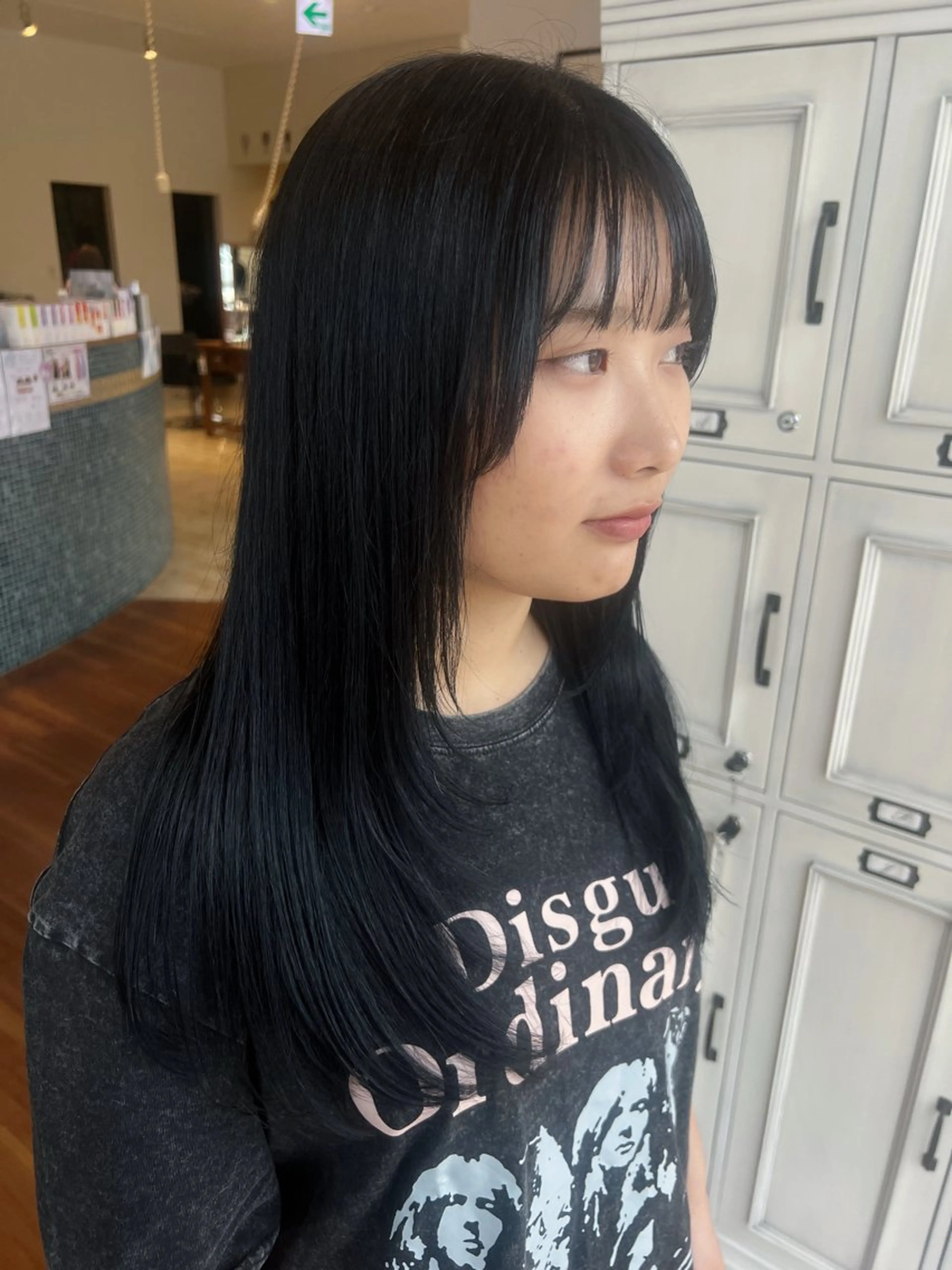 ロング 顔まわりレイヤー 顔周りカット レイヤーカット レディース特化 ナチュラル☘︎︎芹七のヘアスタイル