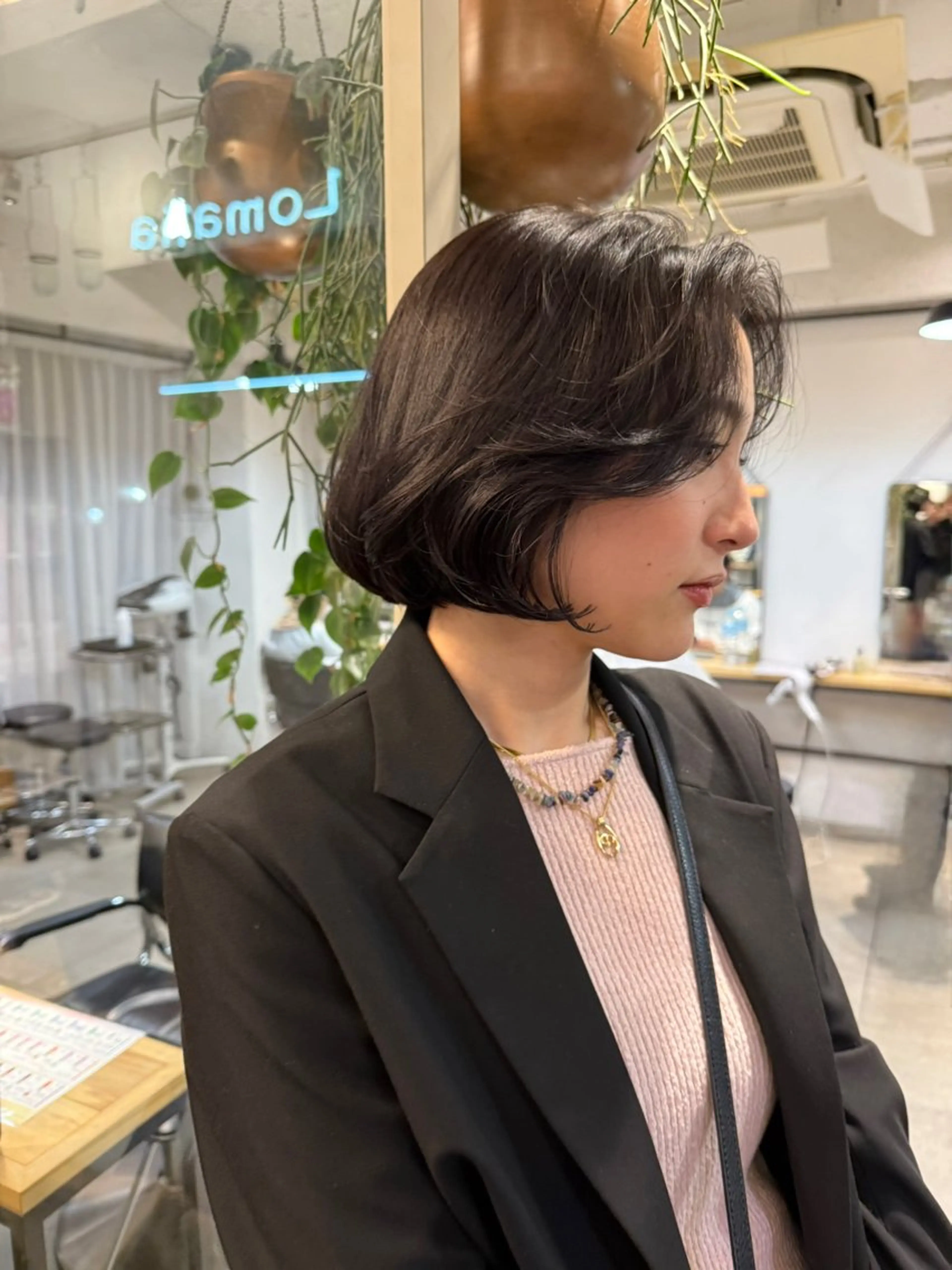 ショート カラー ミルクティー× グレージュMOMOのヘアスタイル