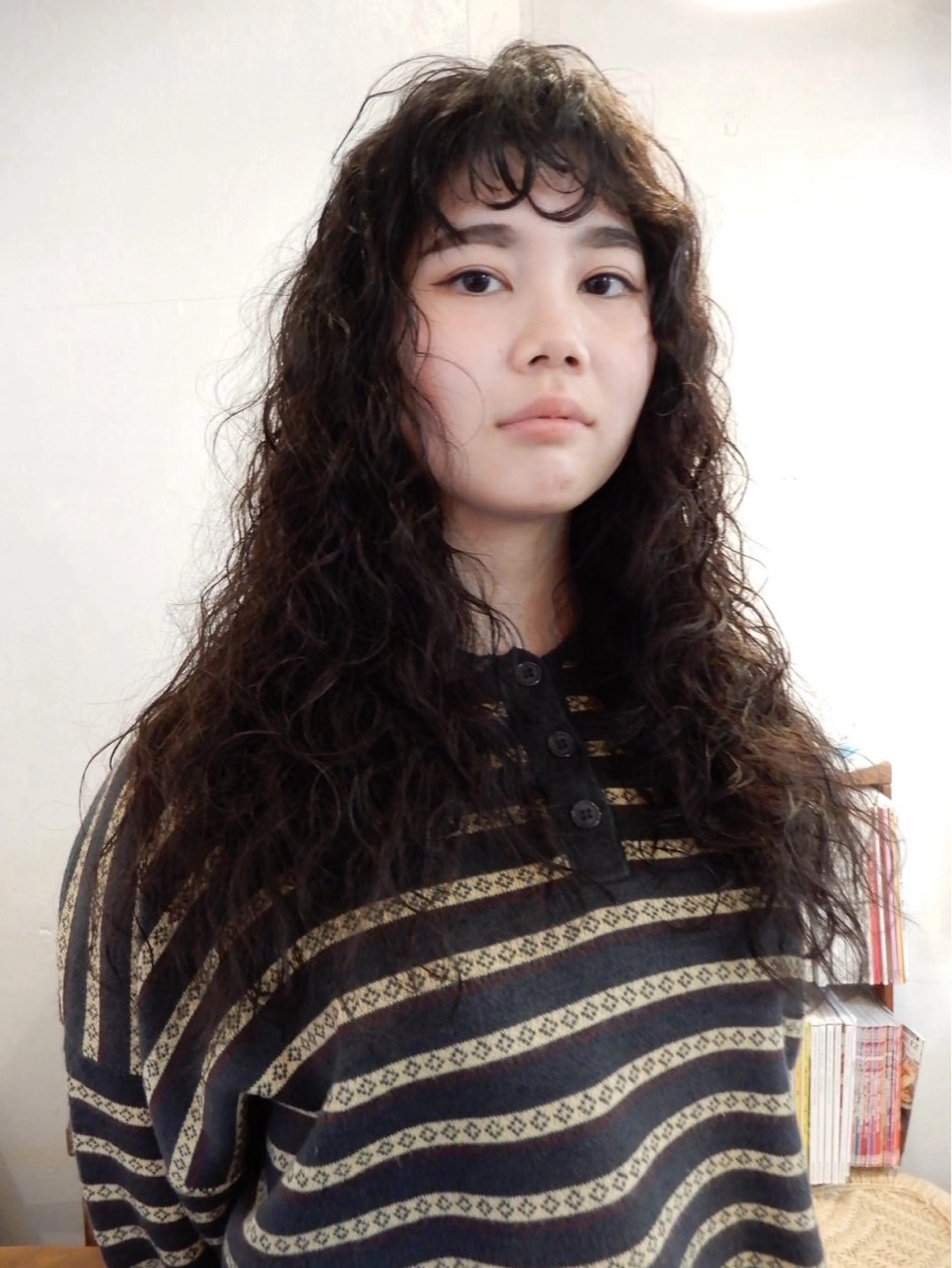 ロング パーマ カット ヘアカラー パーマ 縮毛矯正 トリートメント 🪞パーマ🐾 ストカール🌷川原のヘアスタイル