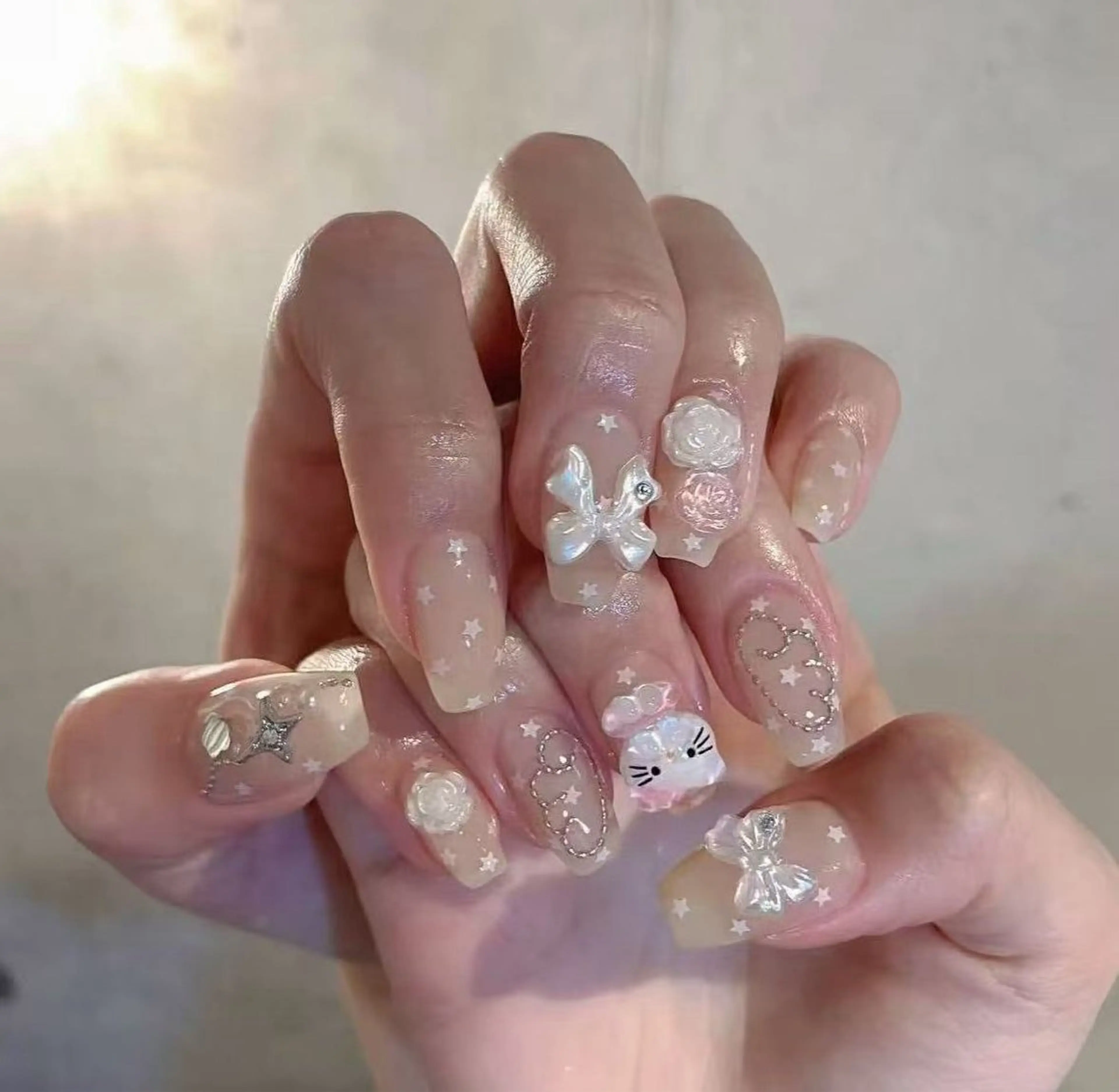 ネイル フラワーネイル フレンチネイル ジェルネイル ガラスフレンチ ハート ハンドネイル BabyYouMi nailのネイルデザイン