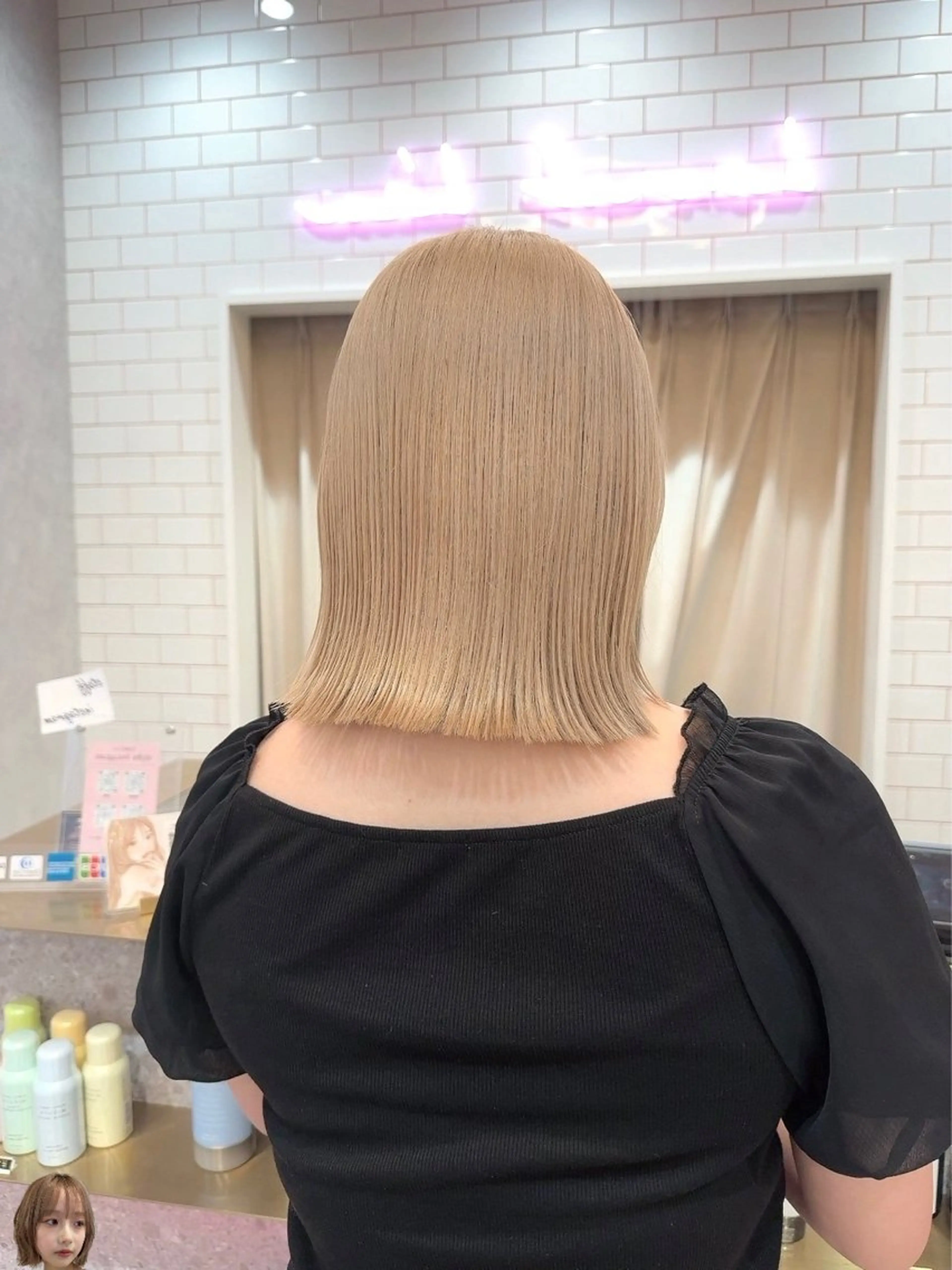 ミディアム ボブ ハルナ/ハイトーン‎ /lond uluのヘアスタイル