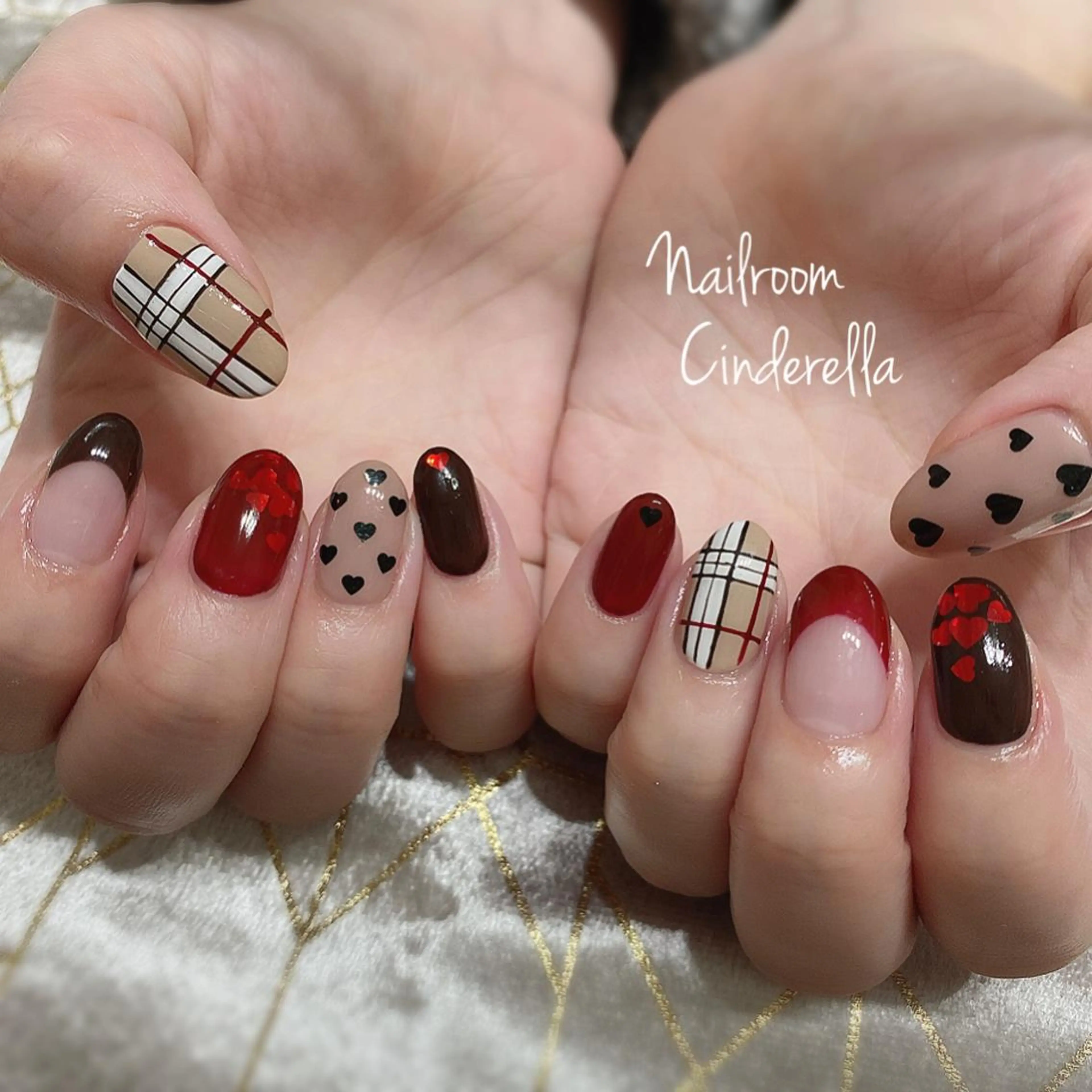 ネイル Nailroom. Cinderellaのネイルデザイン