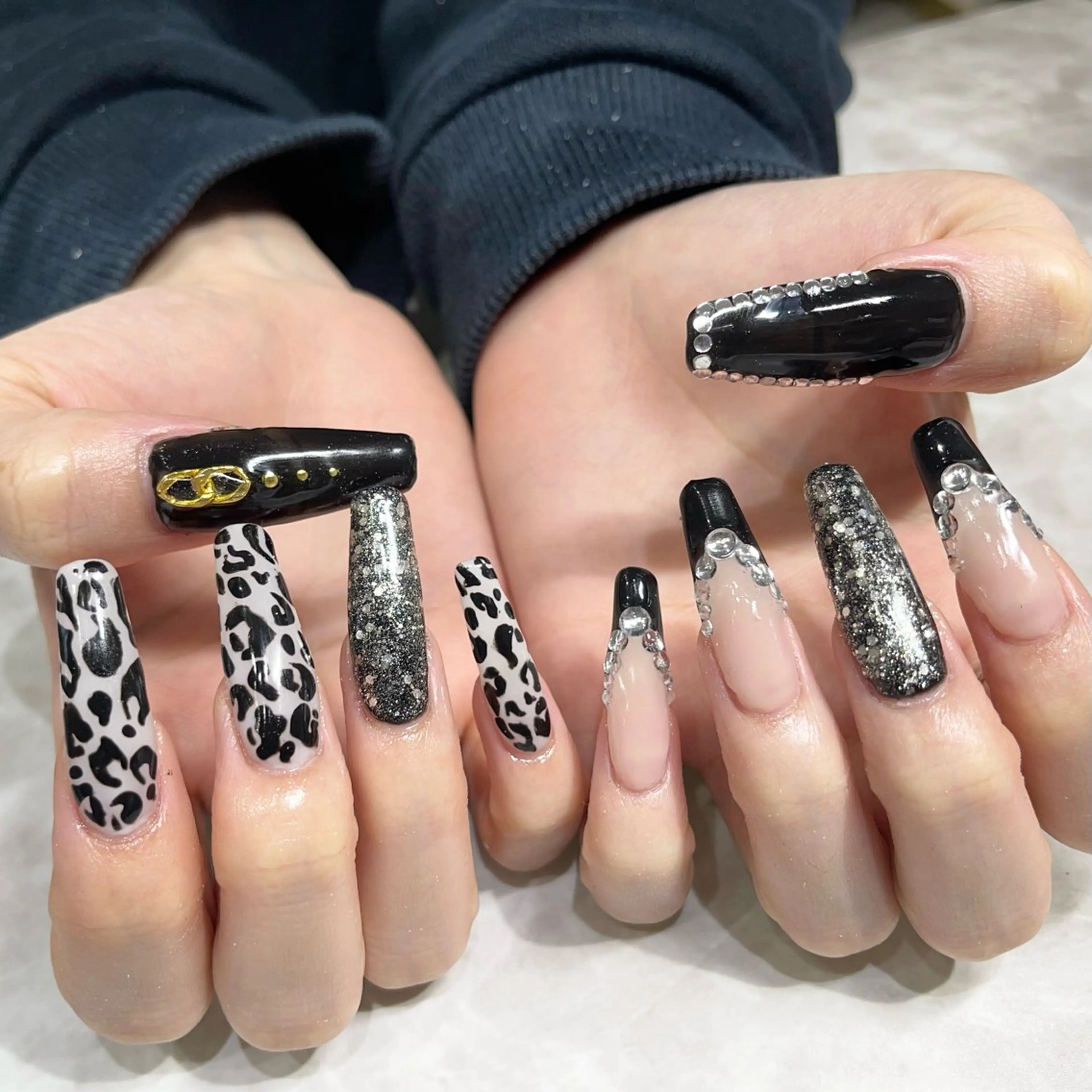 ネイル アートネイル 長さ出し ジェルネイル ハンドネイル PlusOnenailsalon所属・粕屋ネイル＆耳つぼ 🫧Natsumiのネイルデザイン