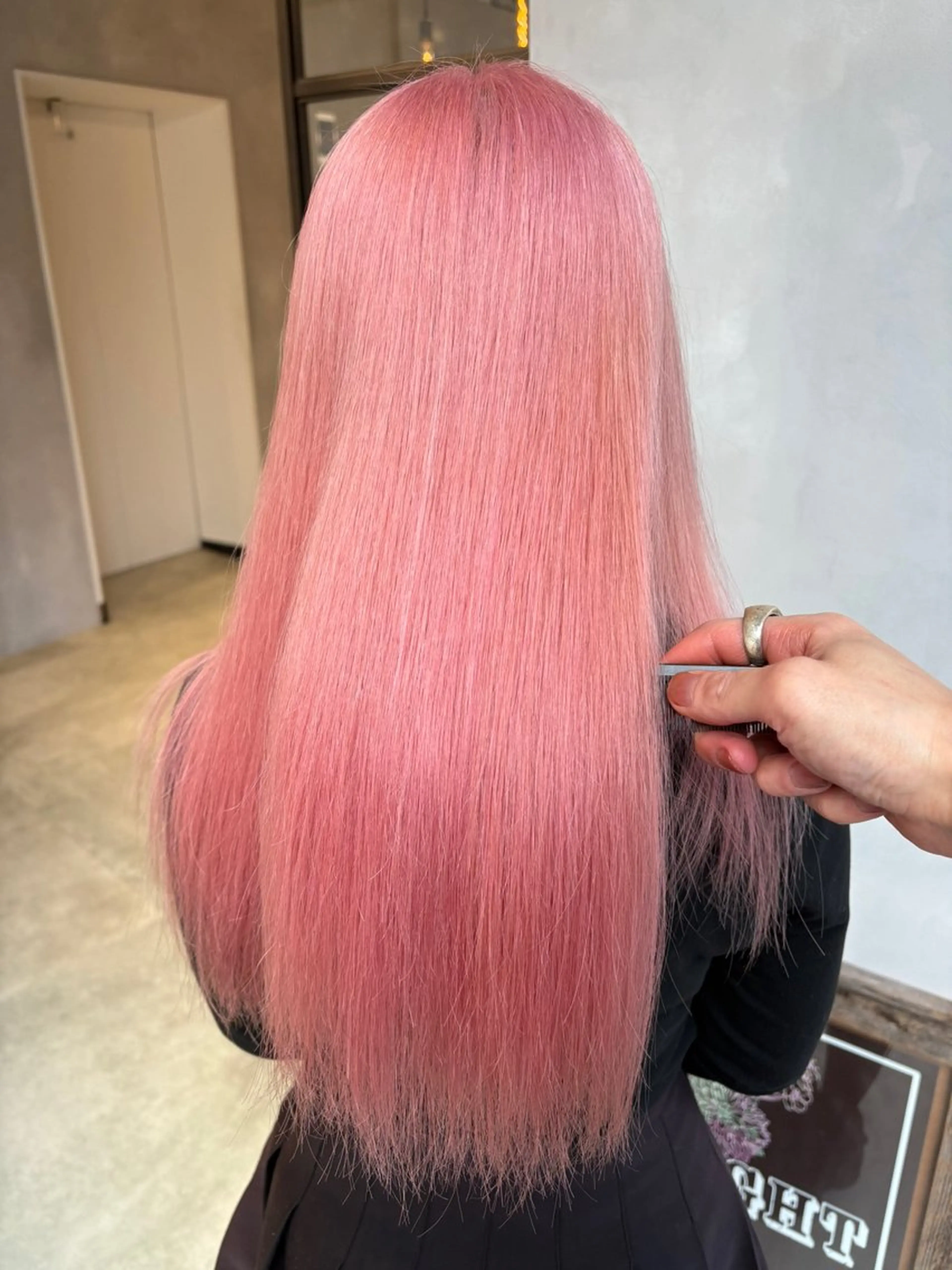 ロング 渋谷ハイトーン/ デザインカラー阿部のヘアスタイル