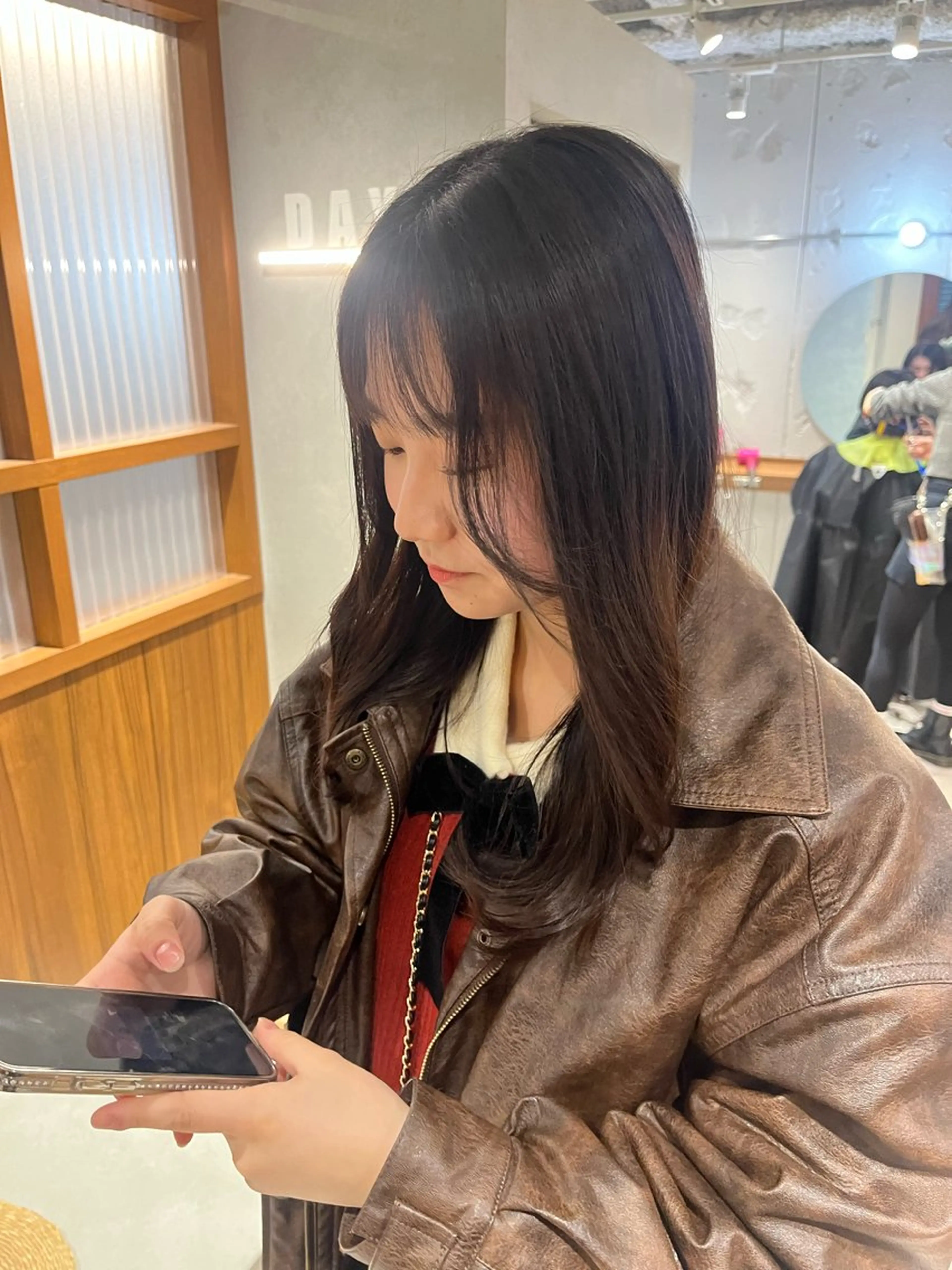 セミロング カット EIGHT/ satone🩵のヘアスタイル