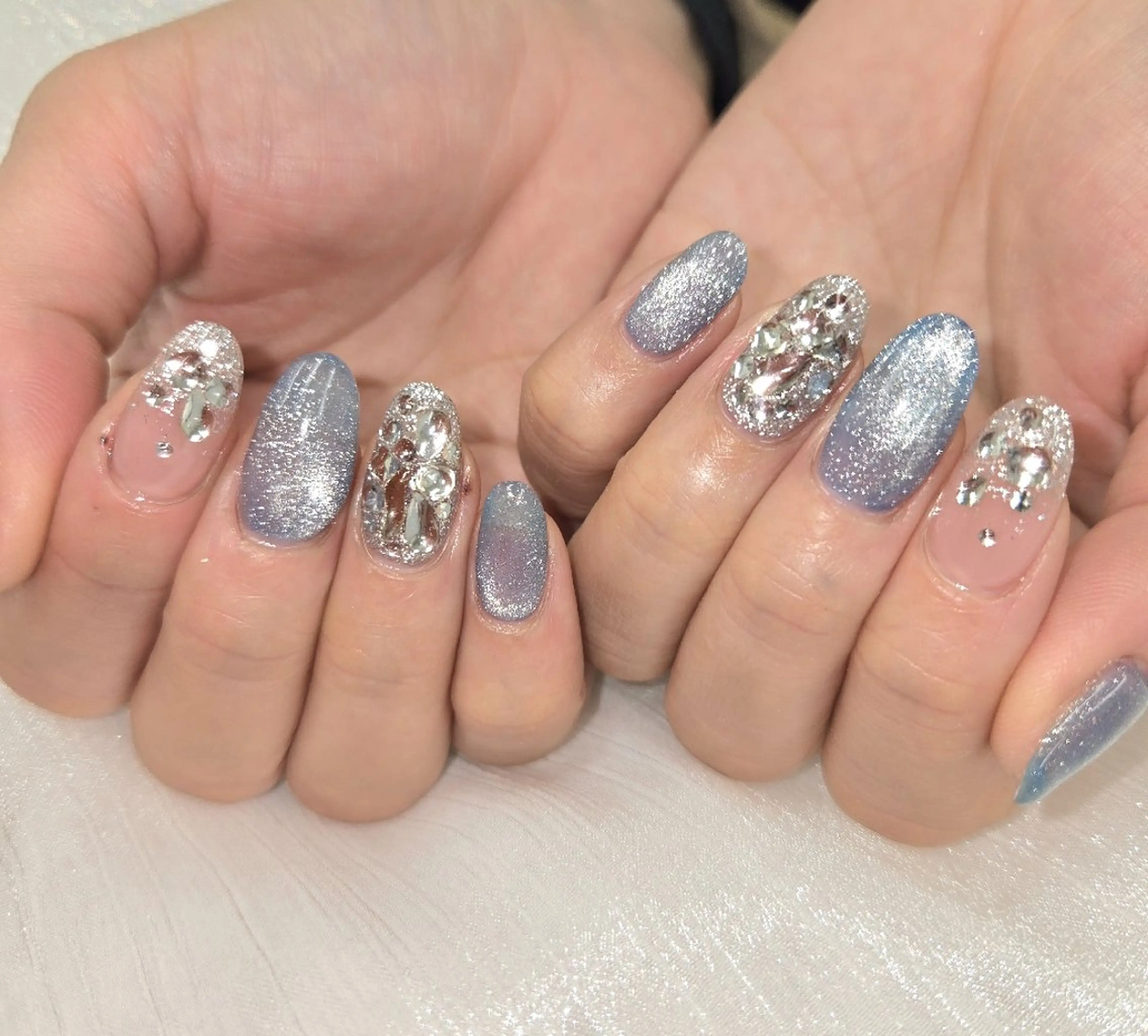 ネイル アートネイル オーロラネイル チークネイル ジェルネイル グラデーション ハンドネイル 河野ちえ (雑誌掲載サロン)のネイルデザイン