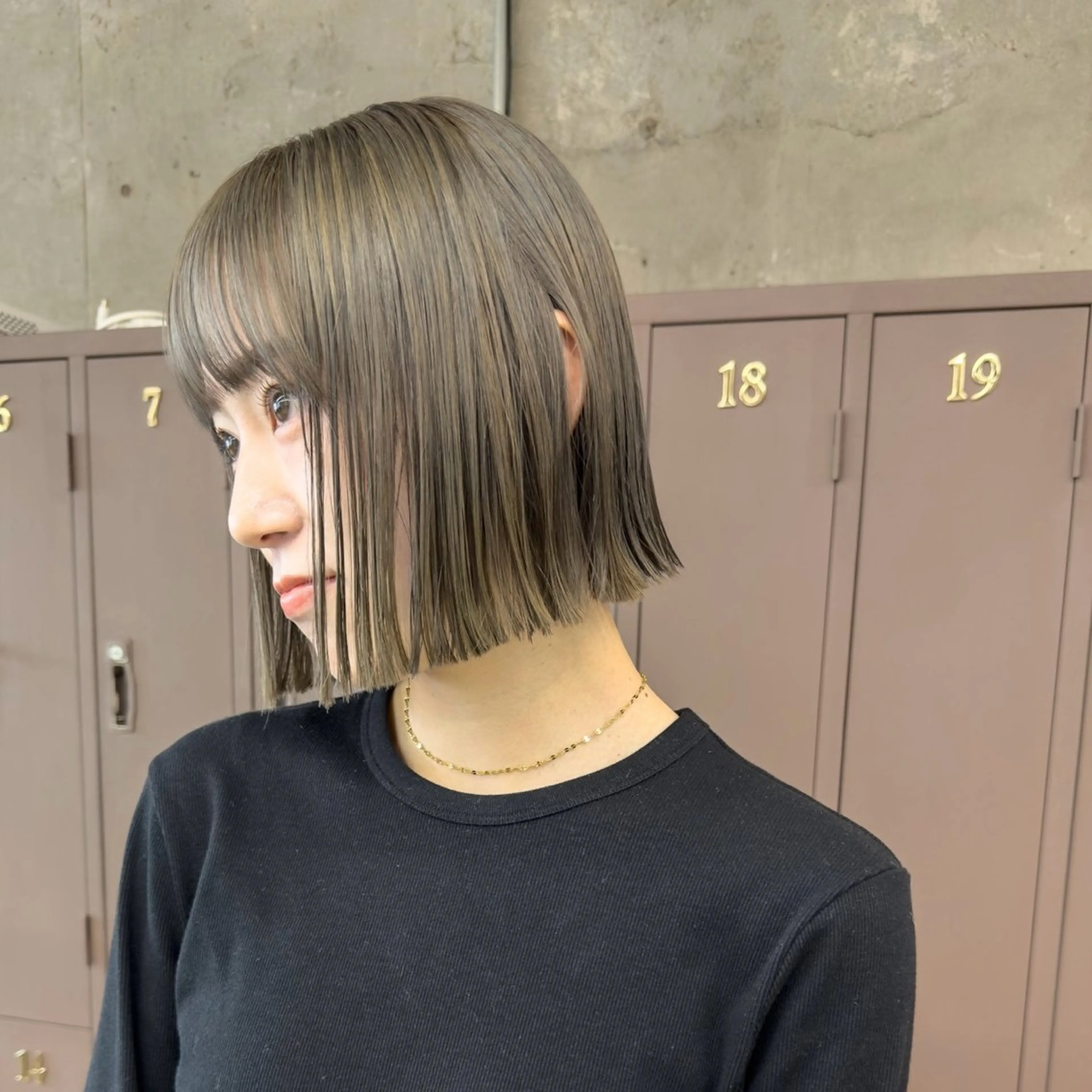 前髪カット+ヘアカラー＋クイックトリートの写真