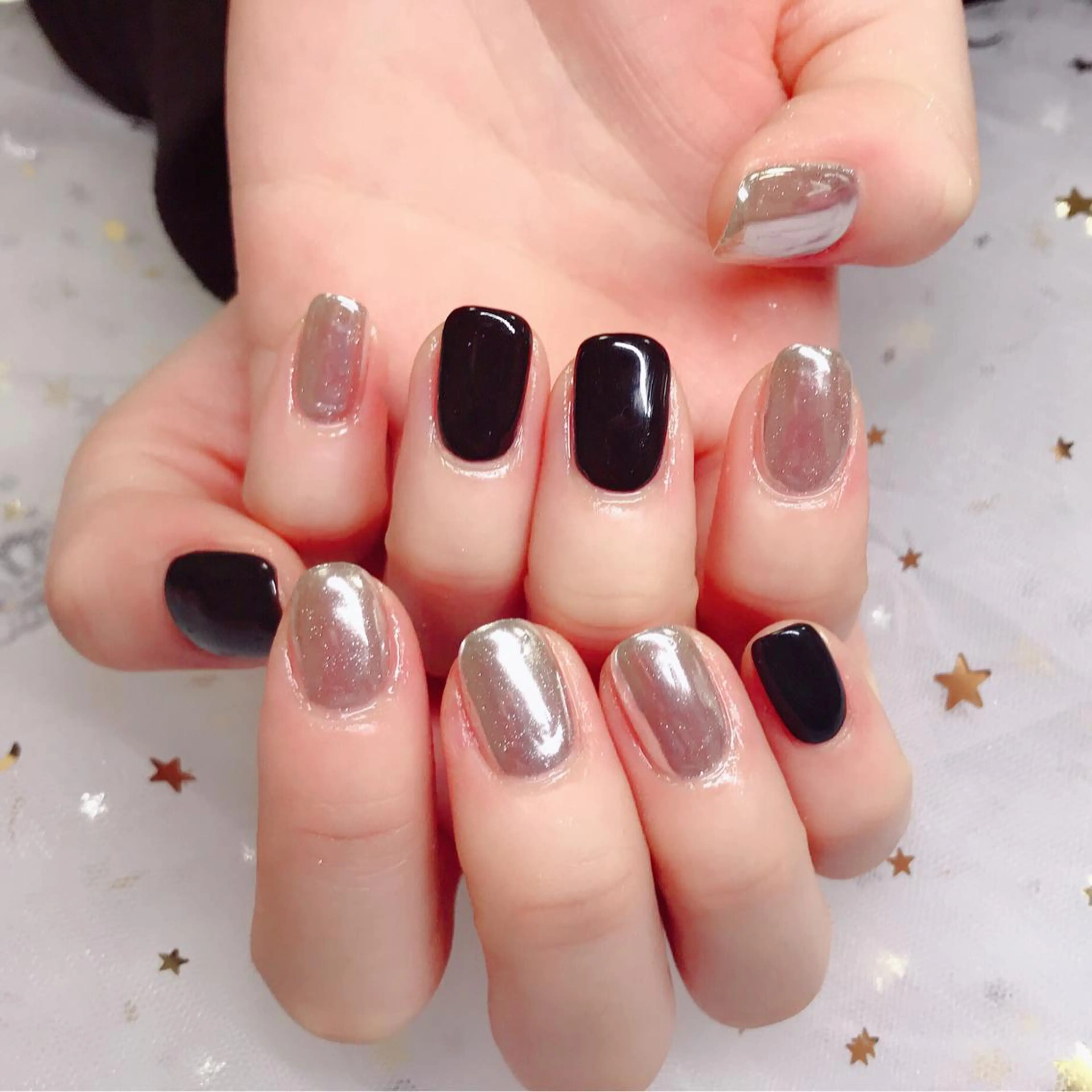 カラー ネイル Q Free nailsのネイルデザイン
