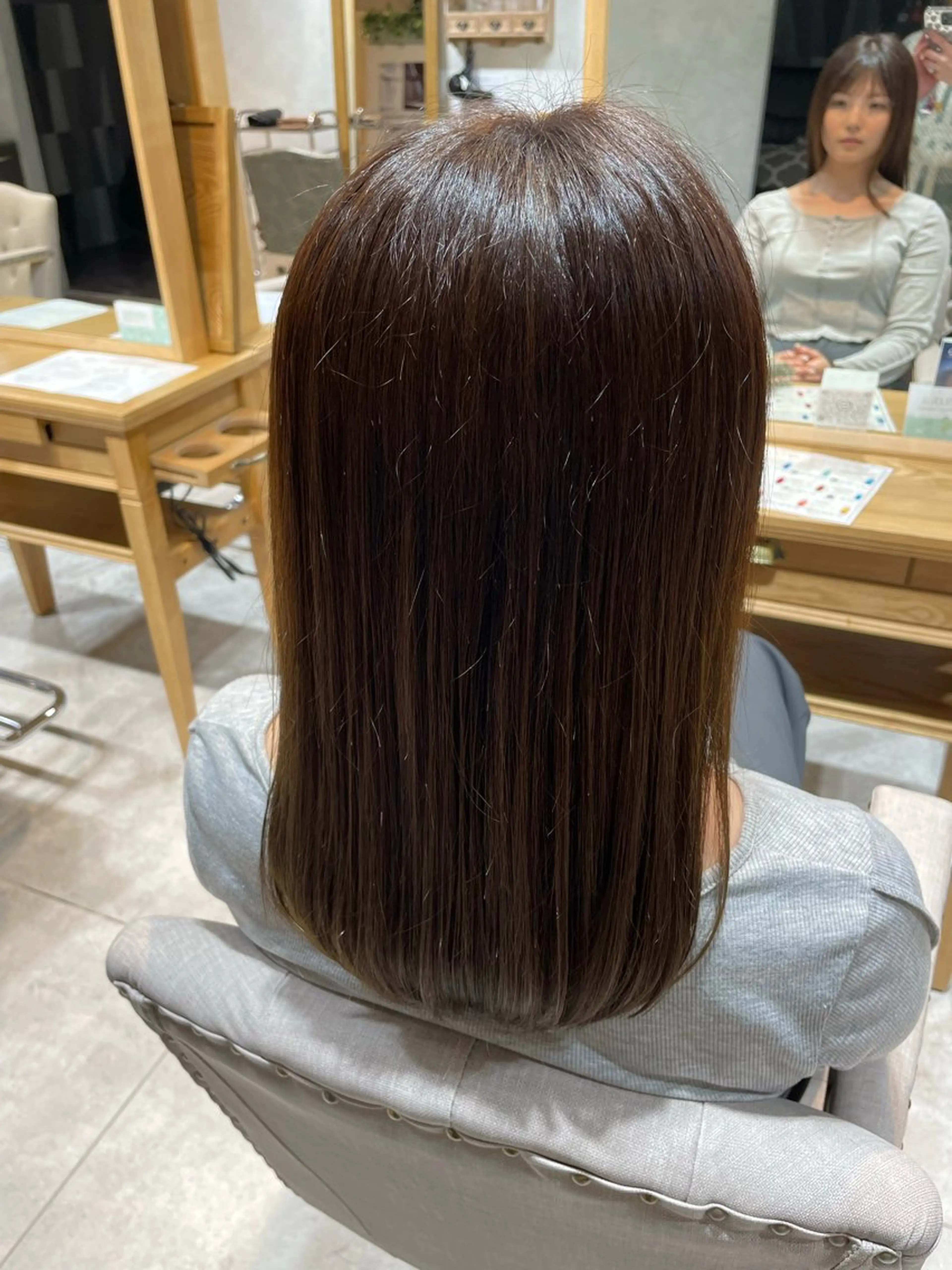 カラー ヘアカラー 佐々木 悠莉のネイルデザイン