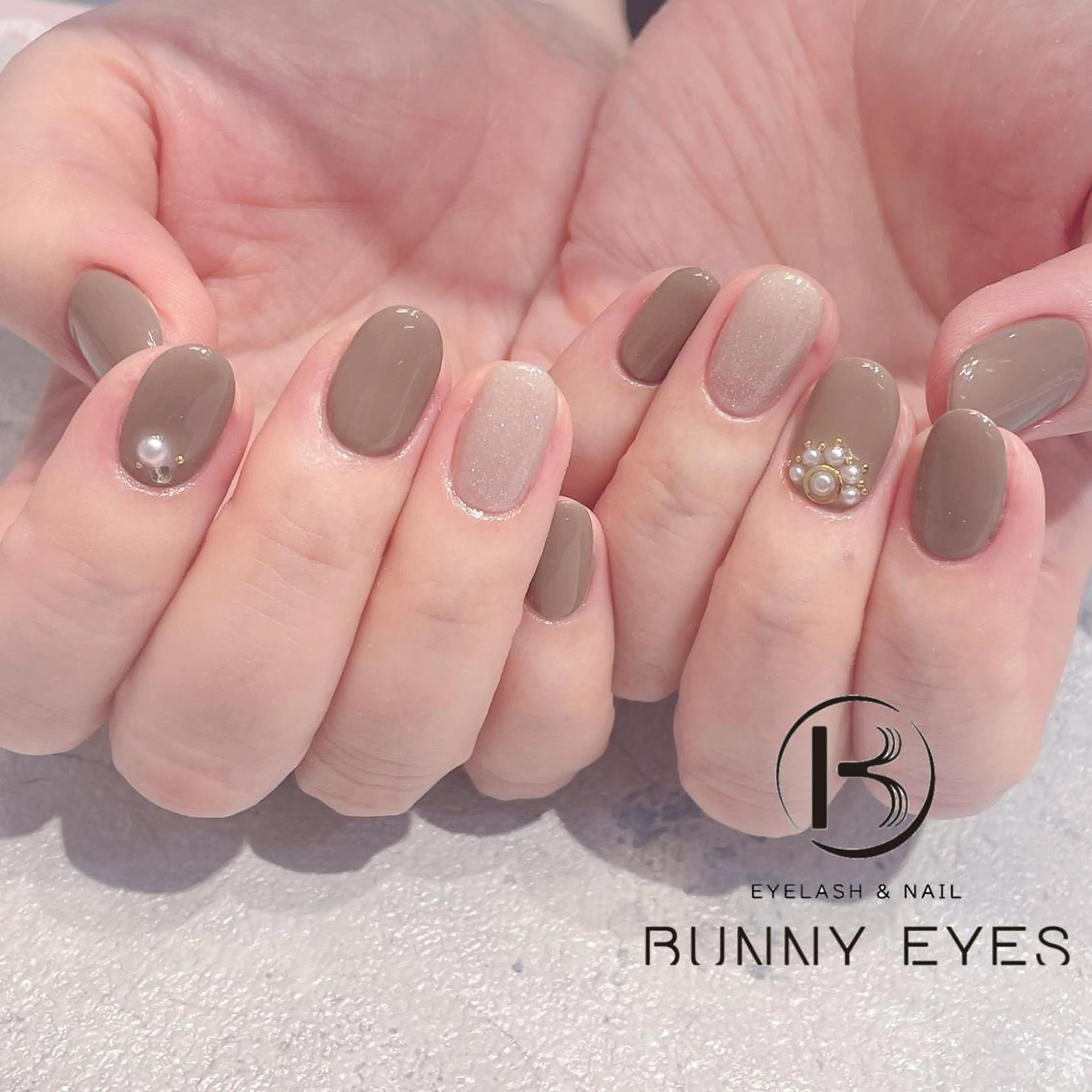 ネイル ハンドネイル バニーアイズ ネイル ニューオータニ博多店のネイルデザイン