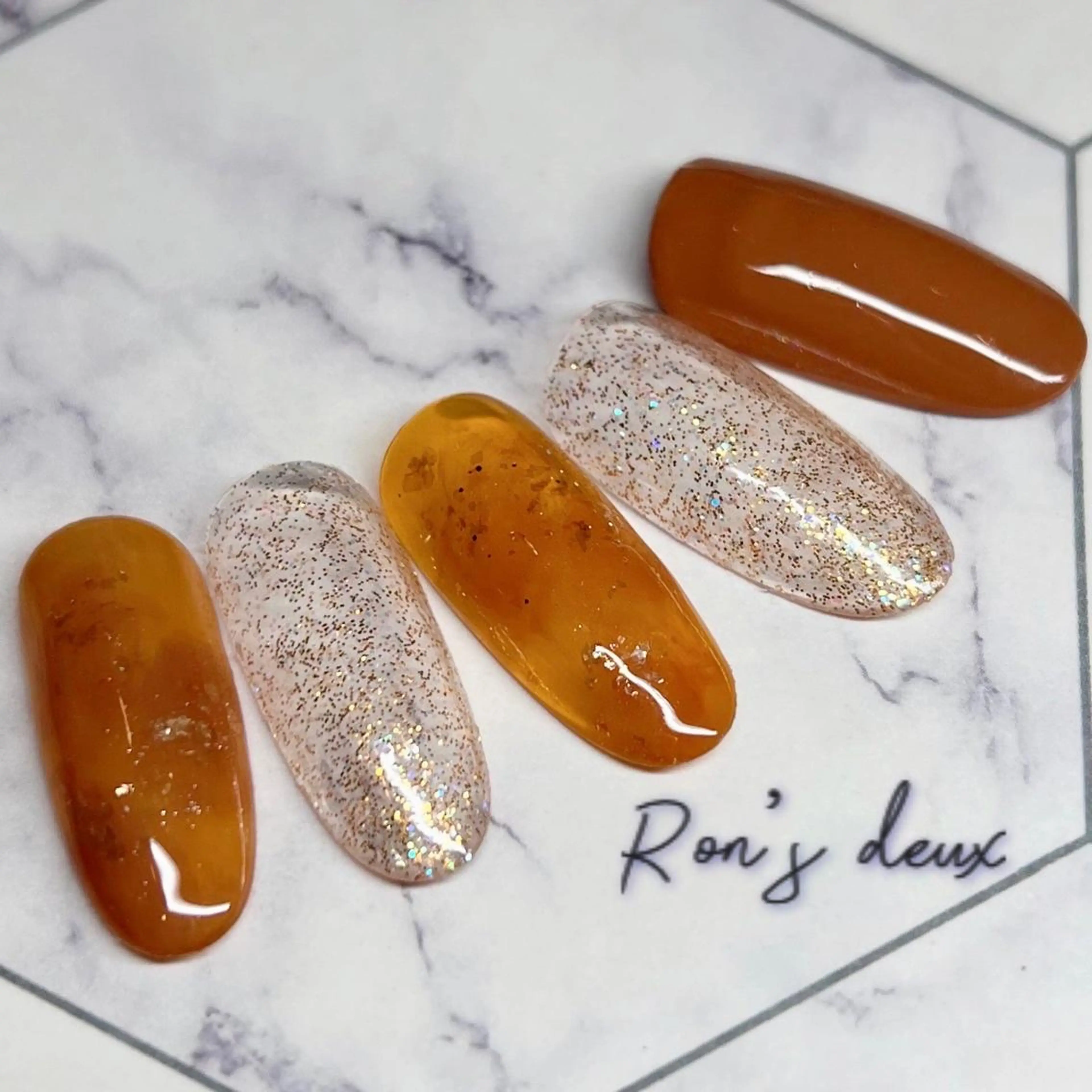 ネイル べっ甲ネイル Ron's nail 仙田のネイルデザイン