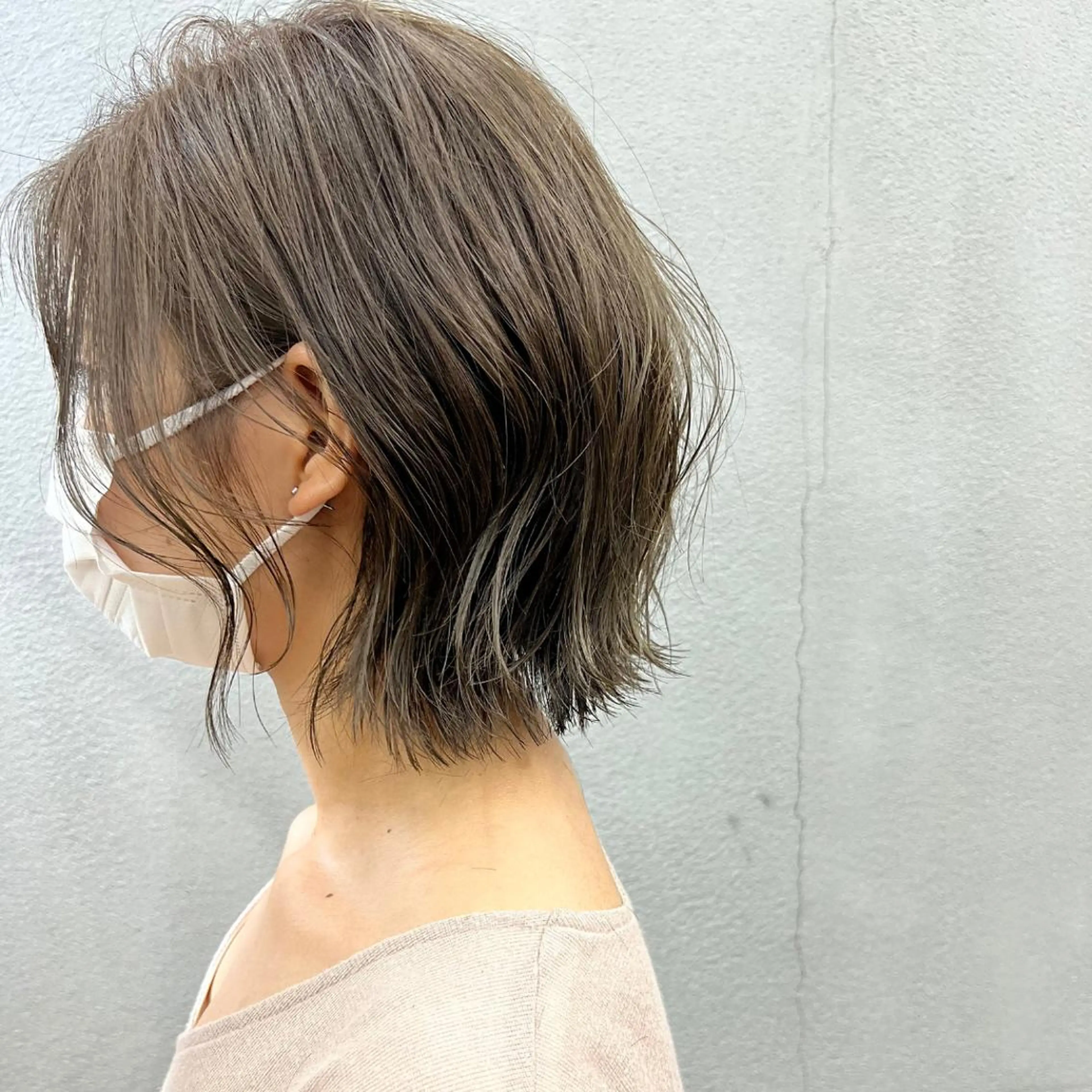ショート カラー ブリーチ ダブルカラー ブリーチなしカラー ボブ 🌱小顔魅せカット 透明感カラー/泉綺のヘアスタイル