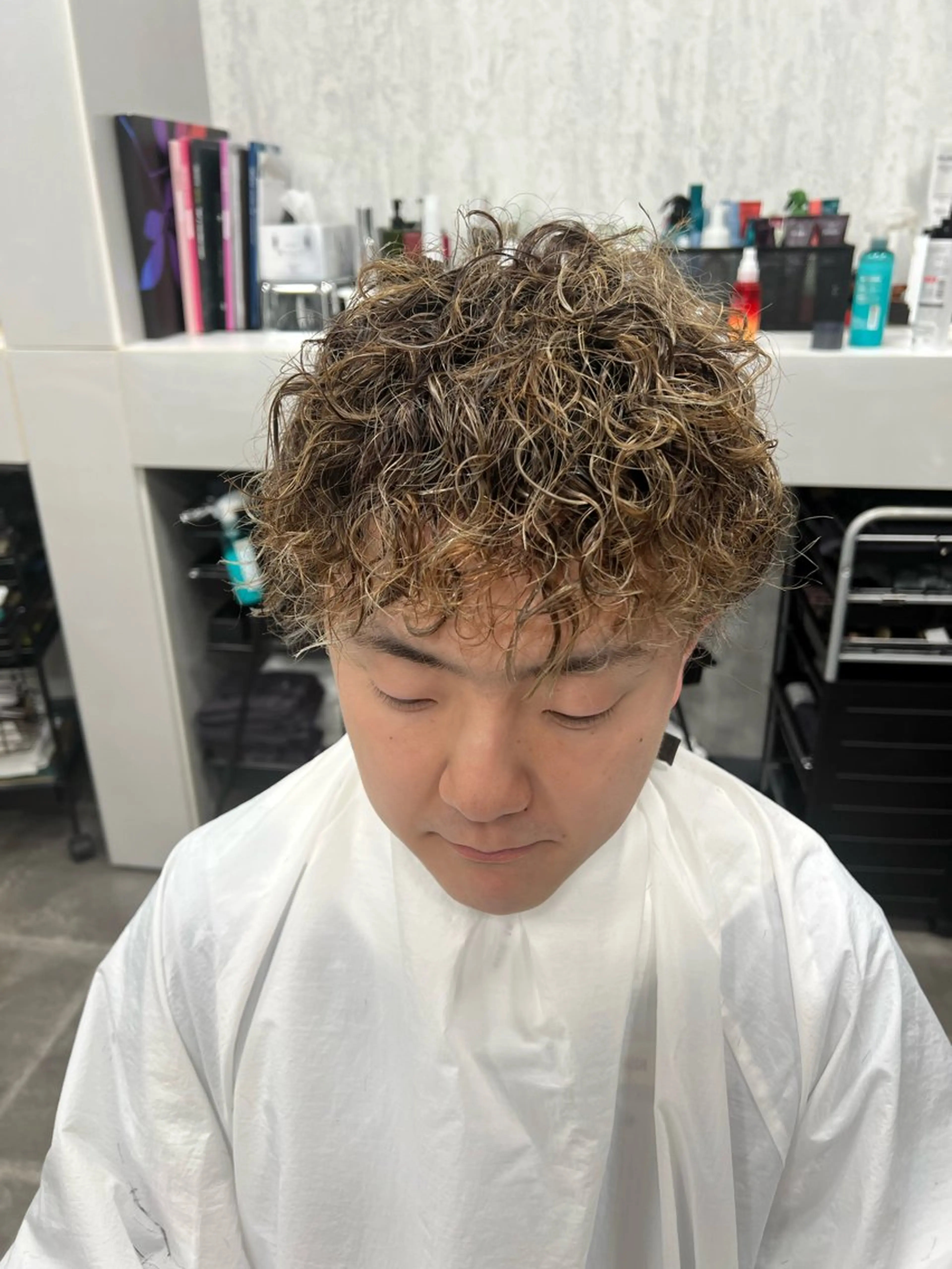 ショート アートラッシュフォーヘア所属・柴田 新菜のヘアスタイル