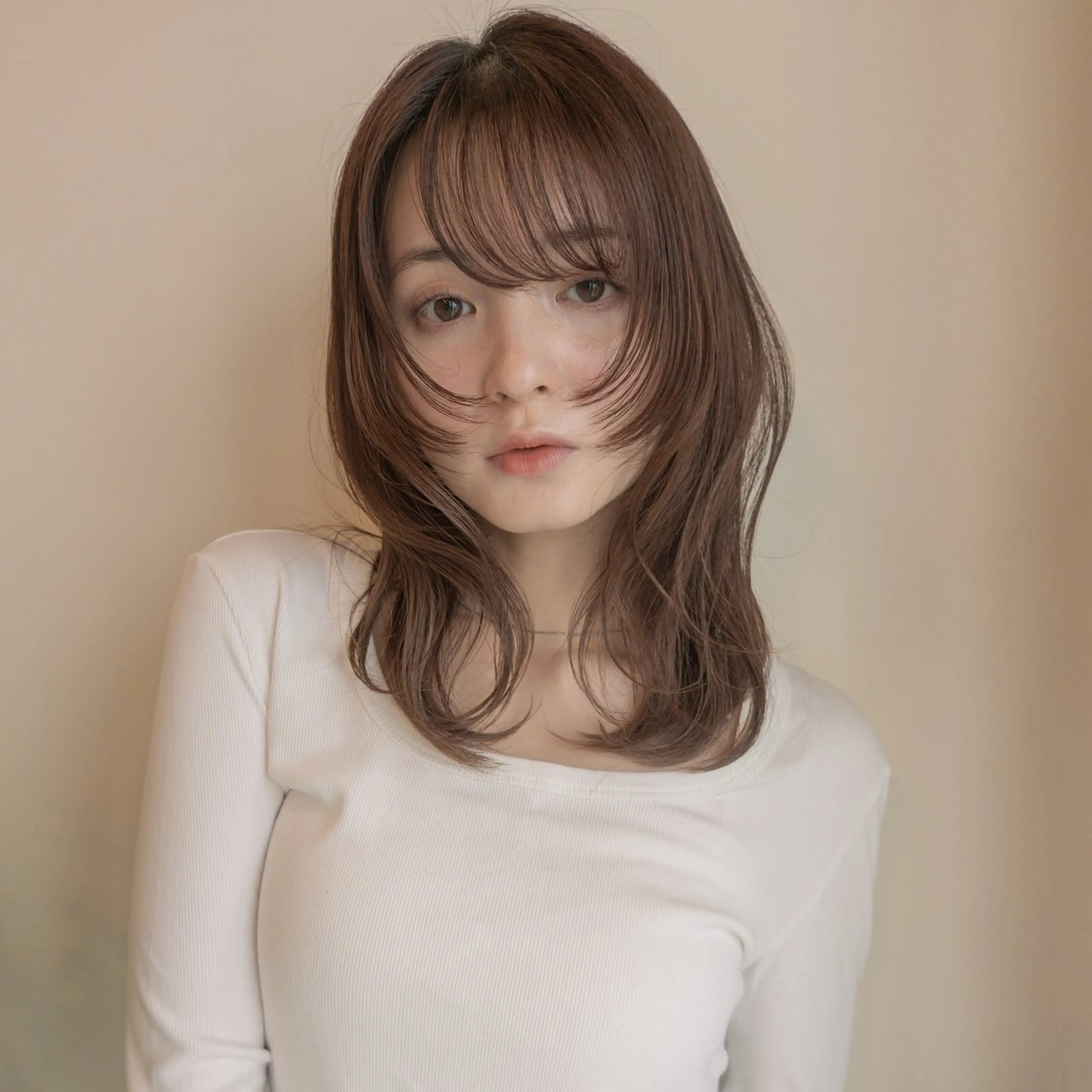 セミロング カラー カット ヘアカラー 韓国レイヤー　船橋 徒歩5分/小川友美のヘアスタイル