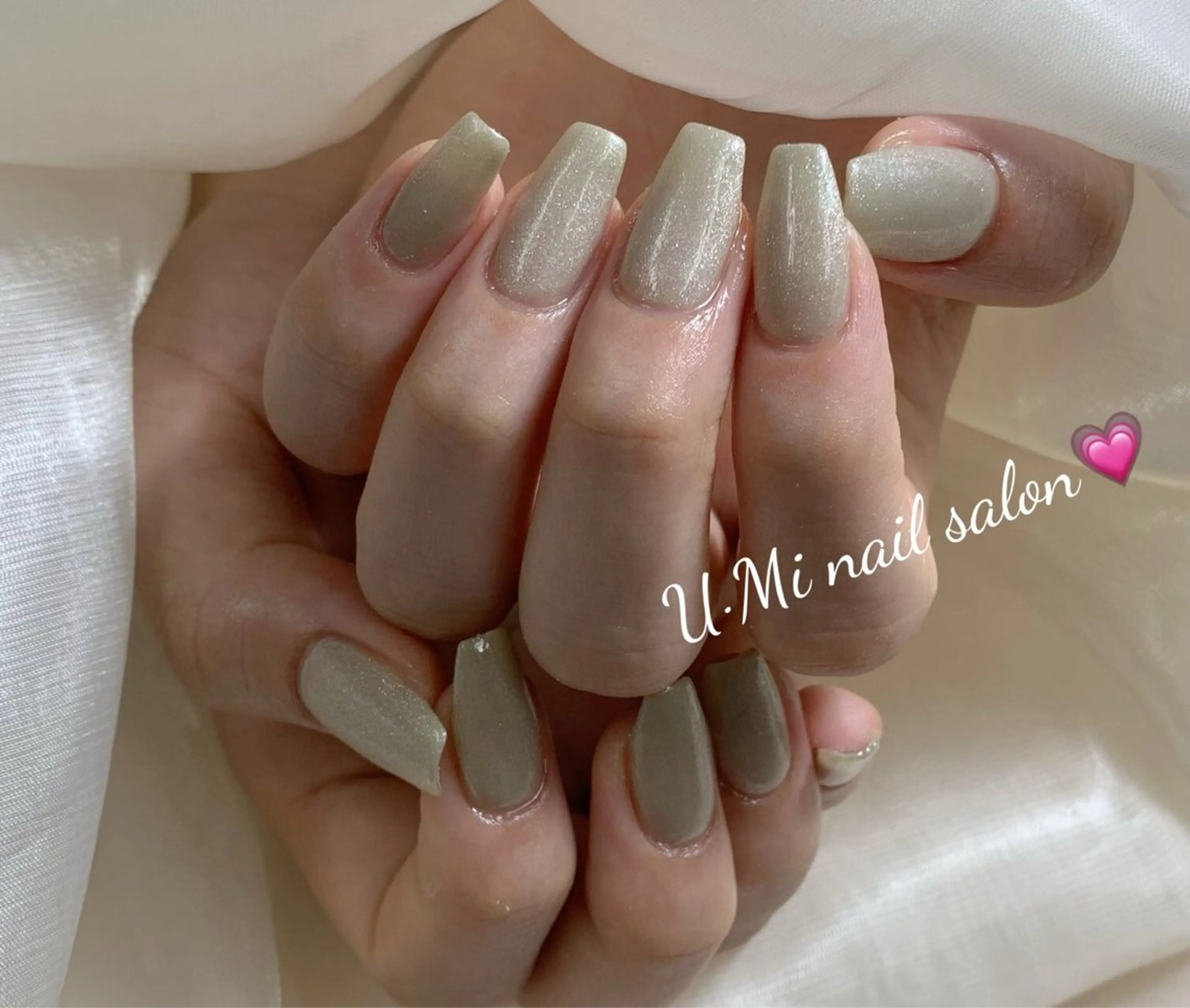 ネイル マグネットネイル マグネットワンカラー ワンカラーネイル Ｕ·Mi nail salon所属・u・mi  上野御徒町パラジェルのネイルデザイン