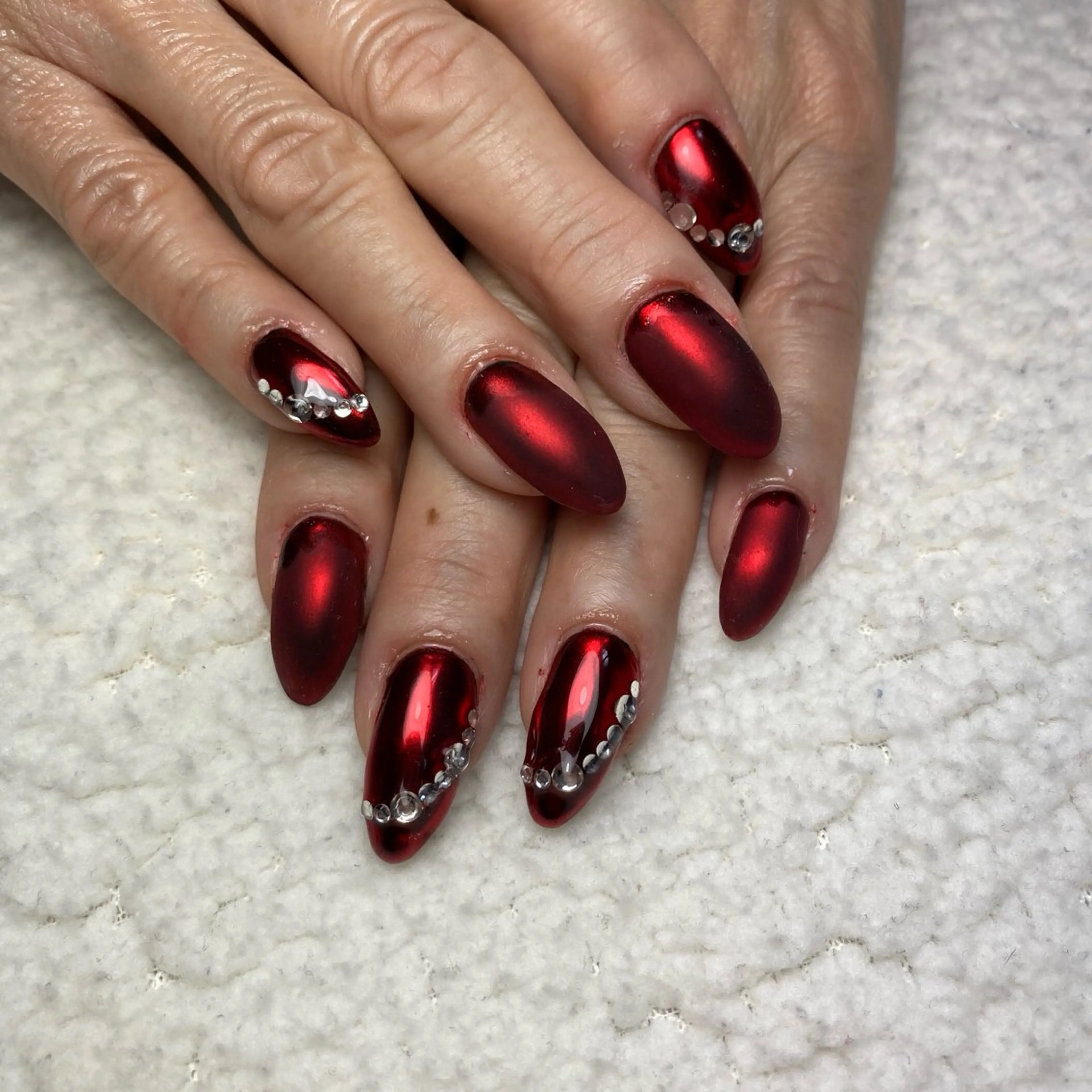 ネイル マットネイル ミラーネイル ハンドネイル COCO+所属・COCO +のエステ・リラクイメージ