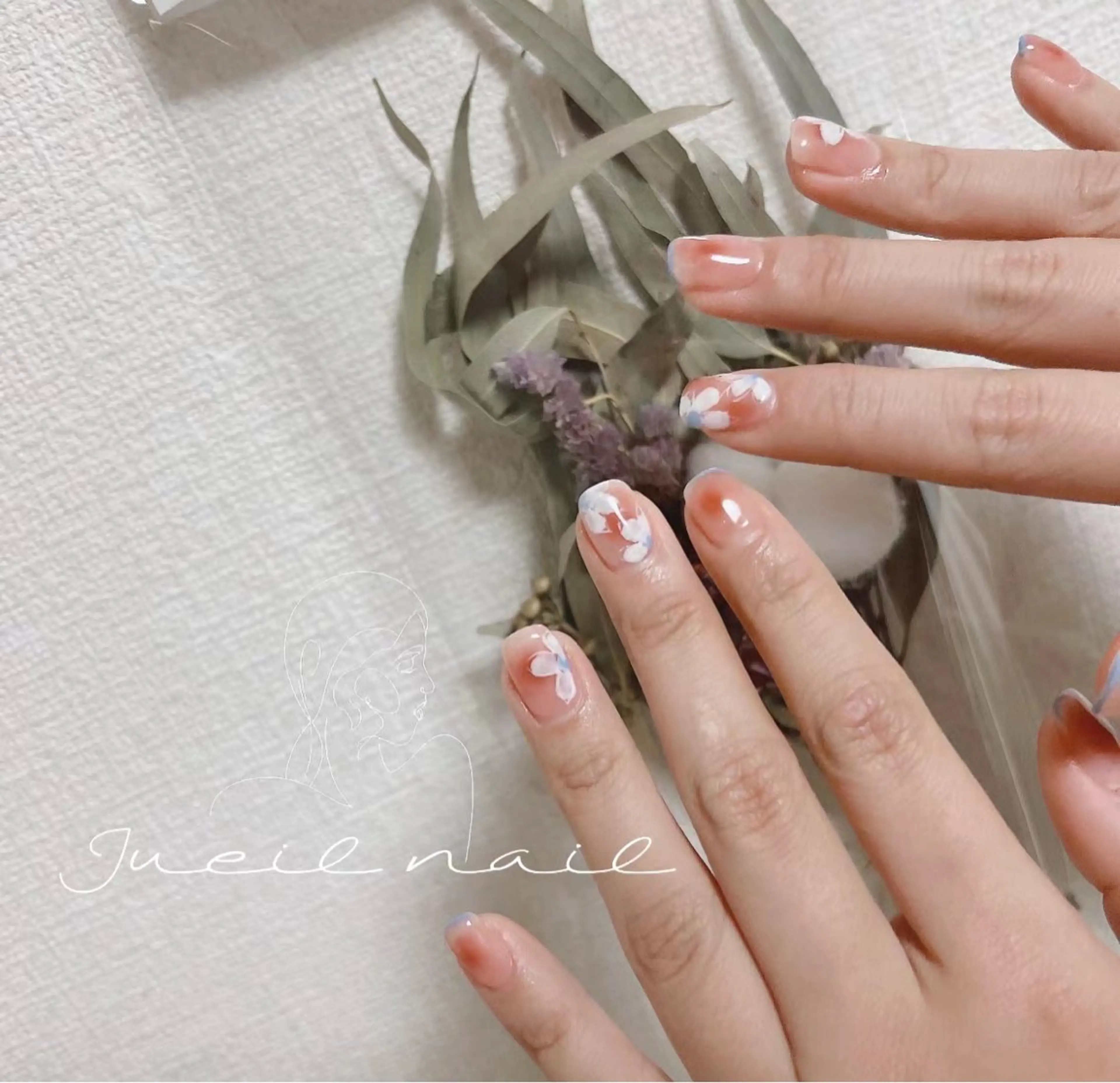 ネイル KURE ISAKIのネイルデザイン