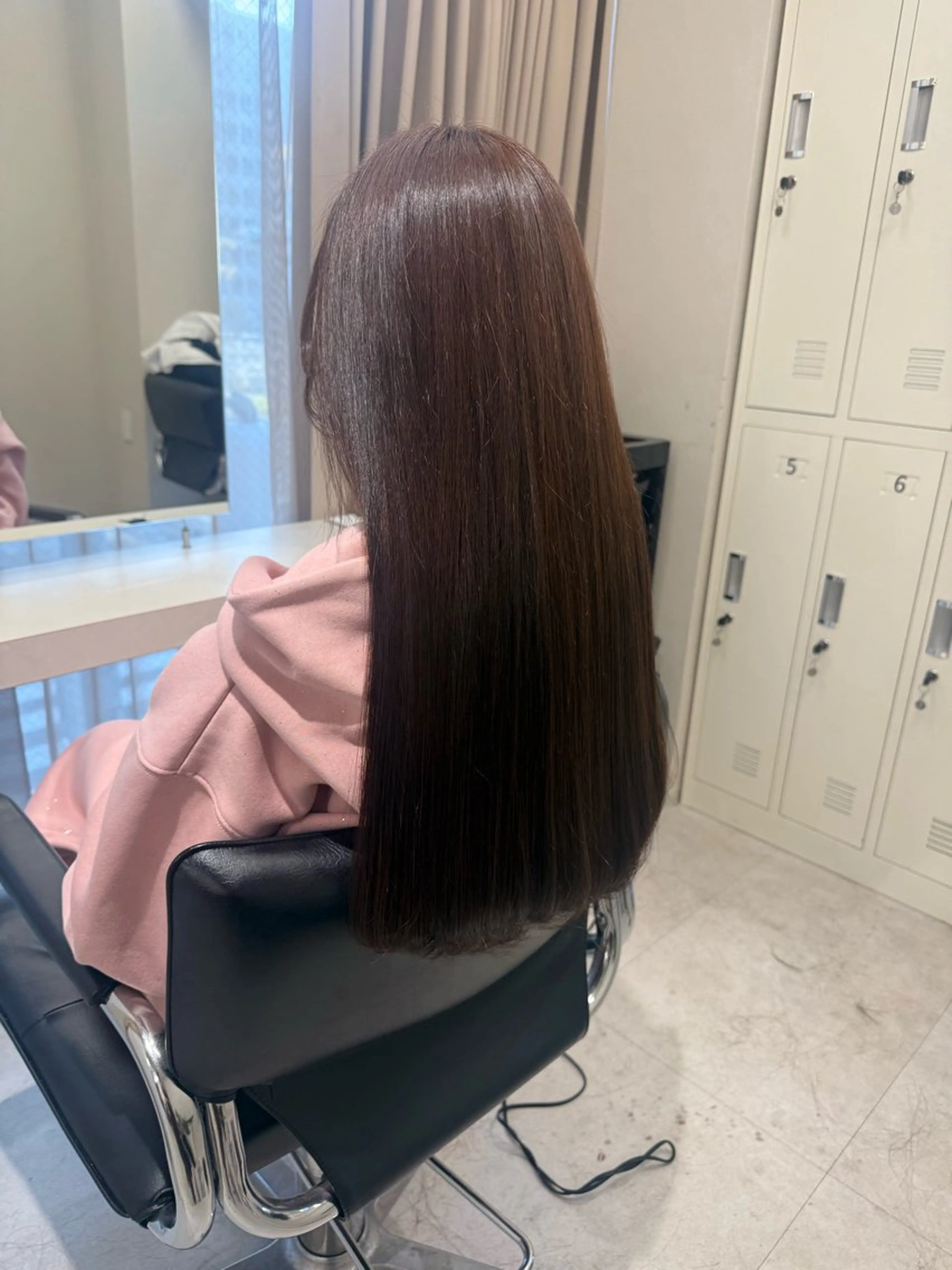 カラー カット ヘアカラー トリートメント haru 髪質改善サロンのヘアスタイル