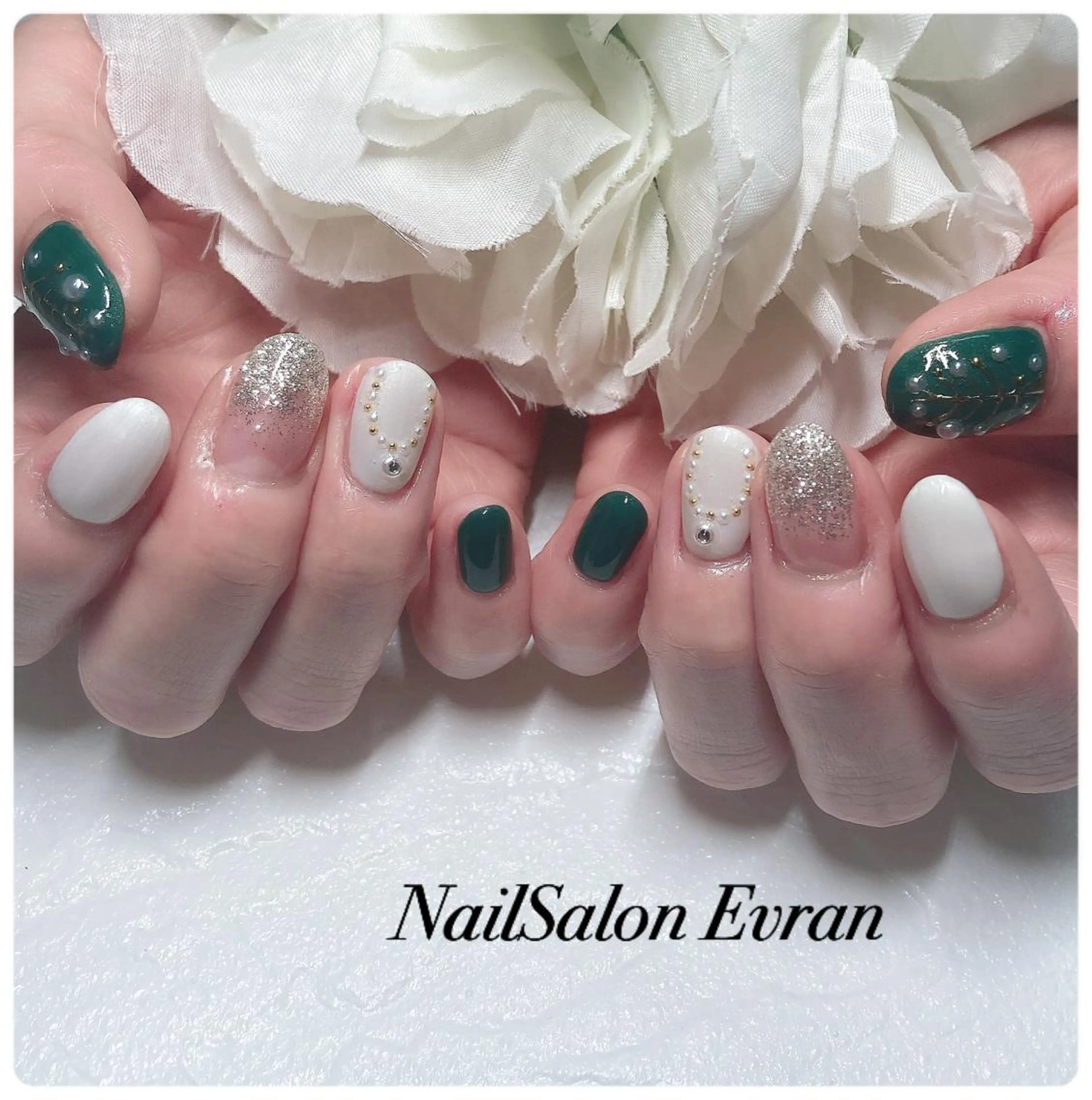 ネイル ハンドネイル Nail salon Evranのネイルデザイン