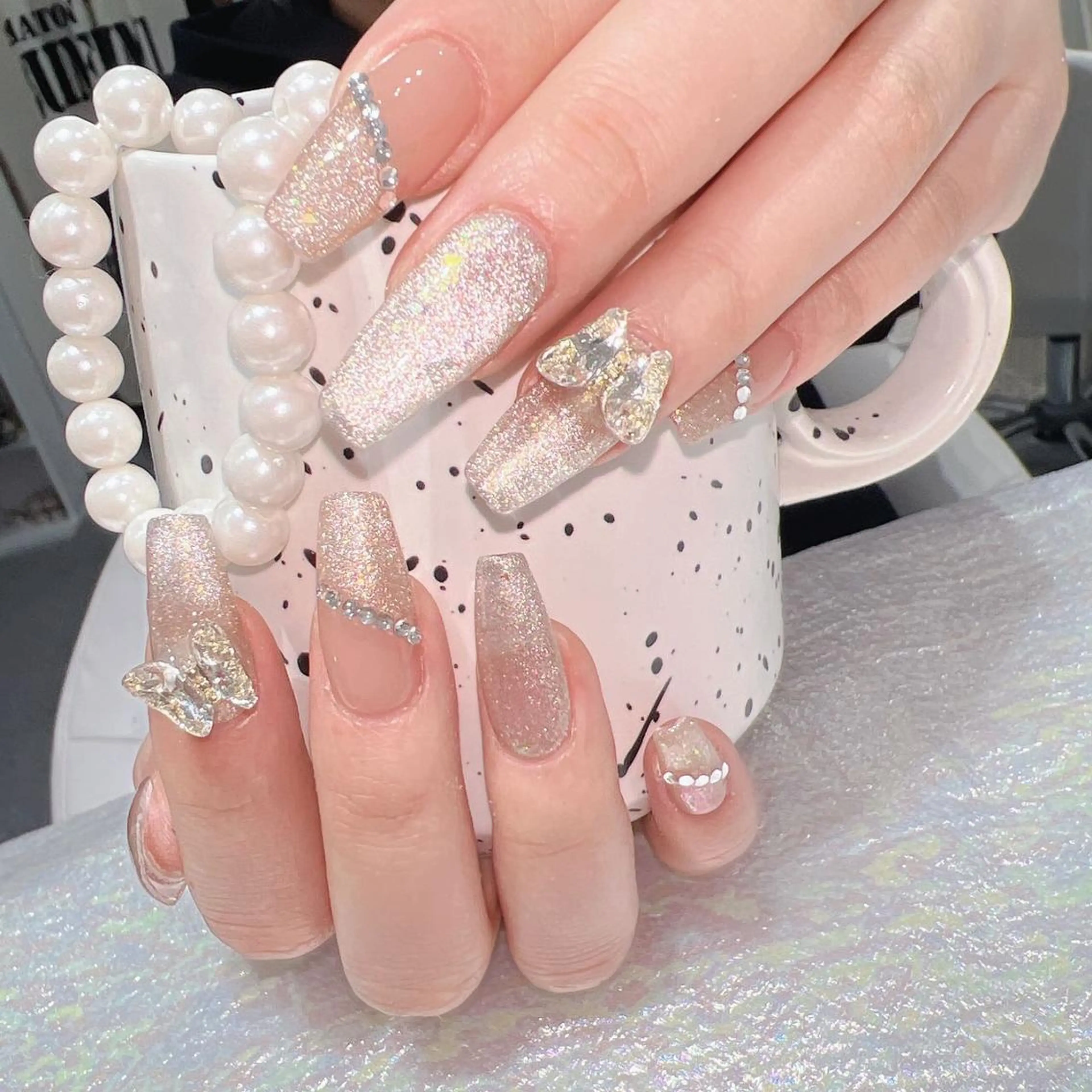 ネイル Queens テイのネイルデザイン