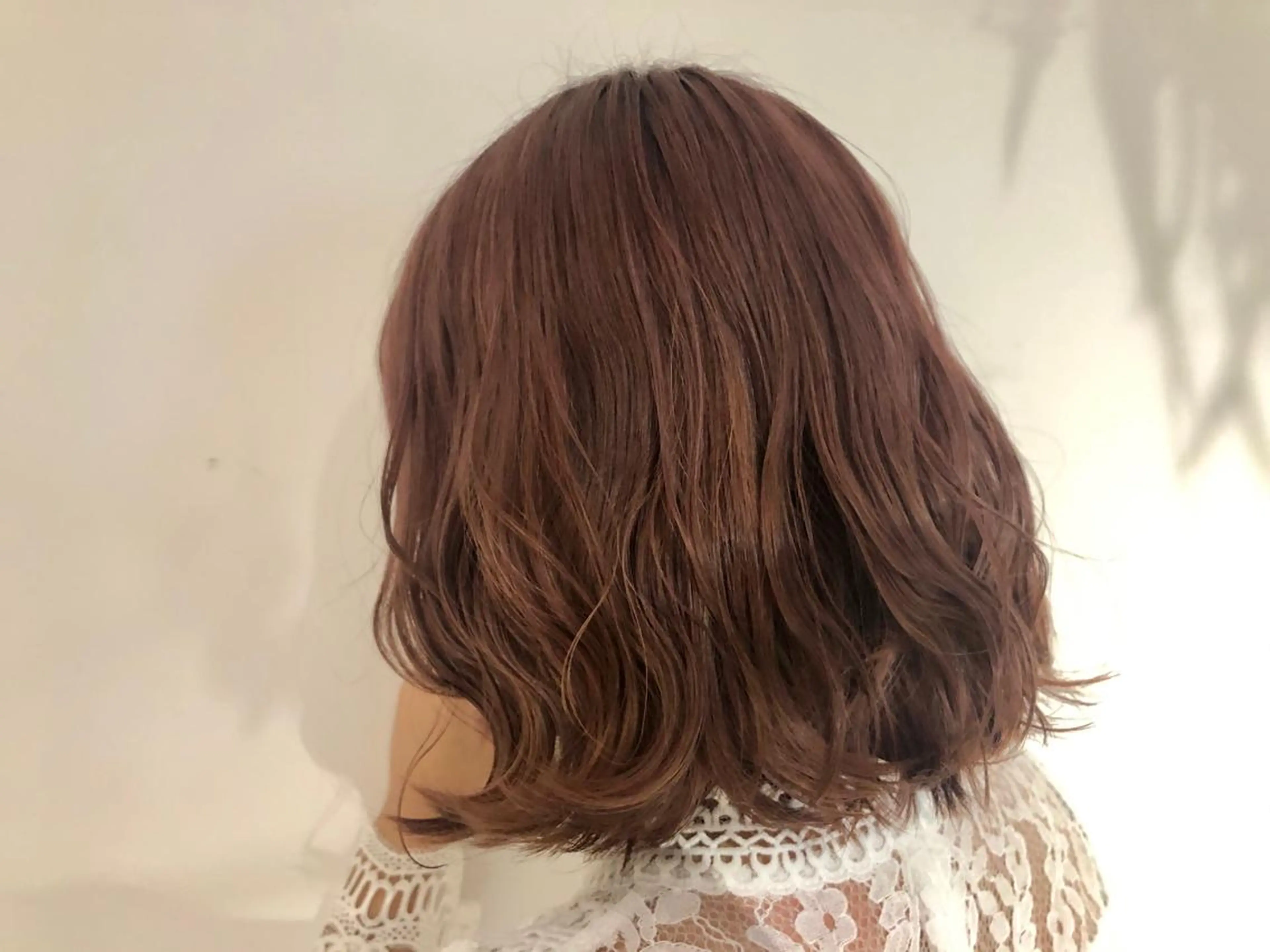 ミディアム カラー ヘアカラー ベージュ指名No1 加賀詩織のヘアスタイル