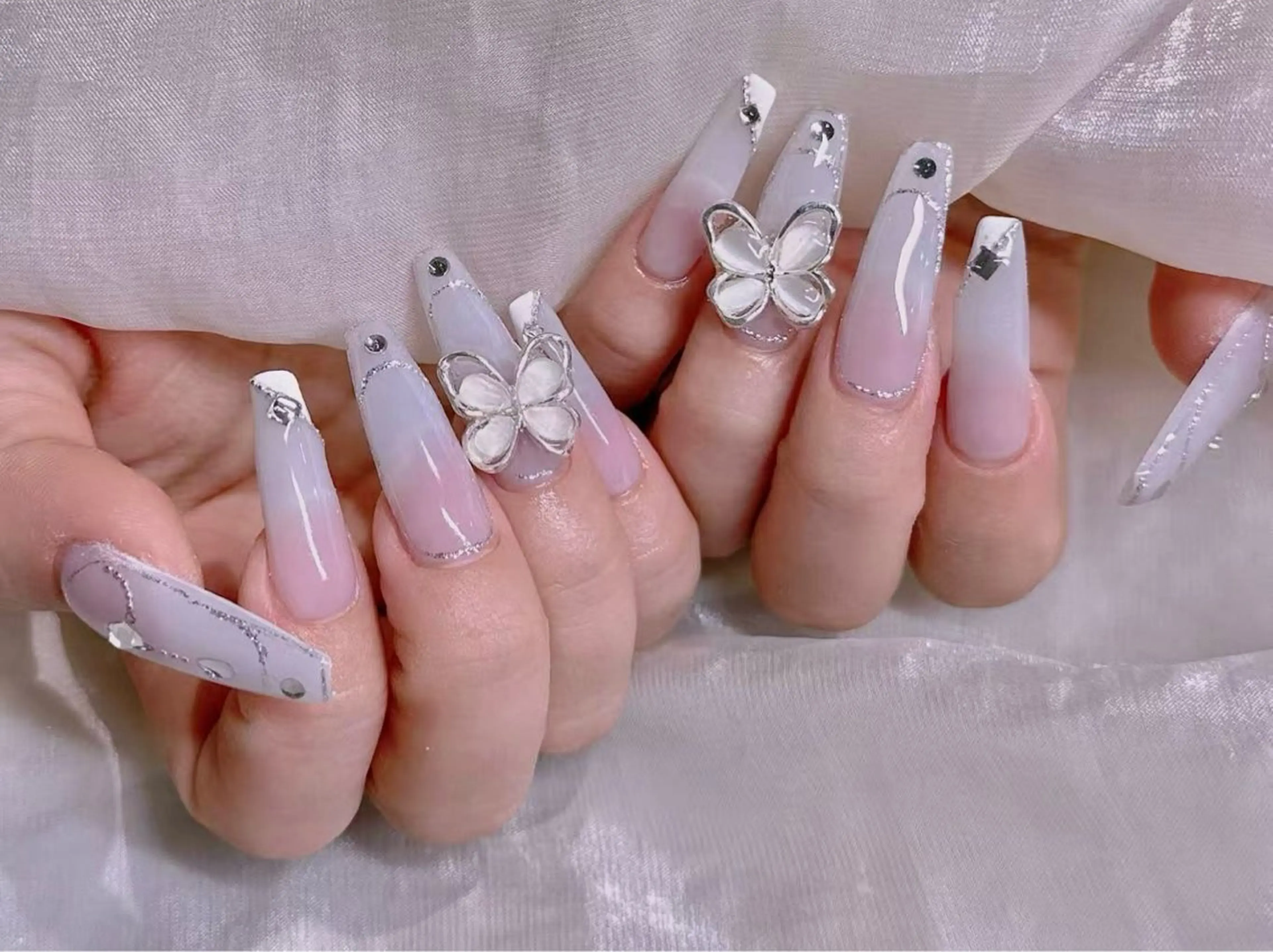 ネイル ハンドネイル 長さだし専門店 M2　rikaのネイルデザイン