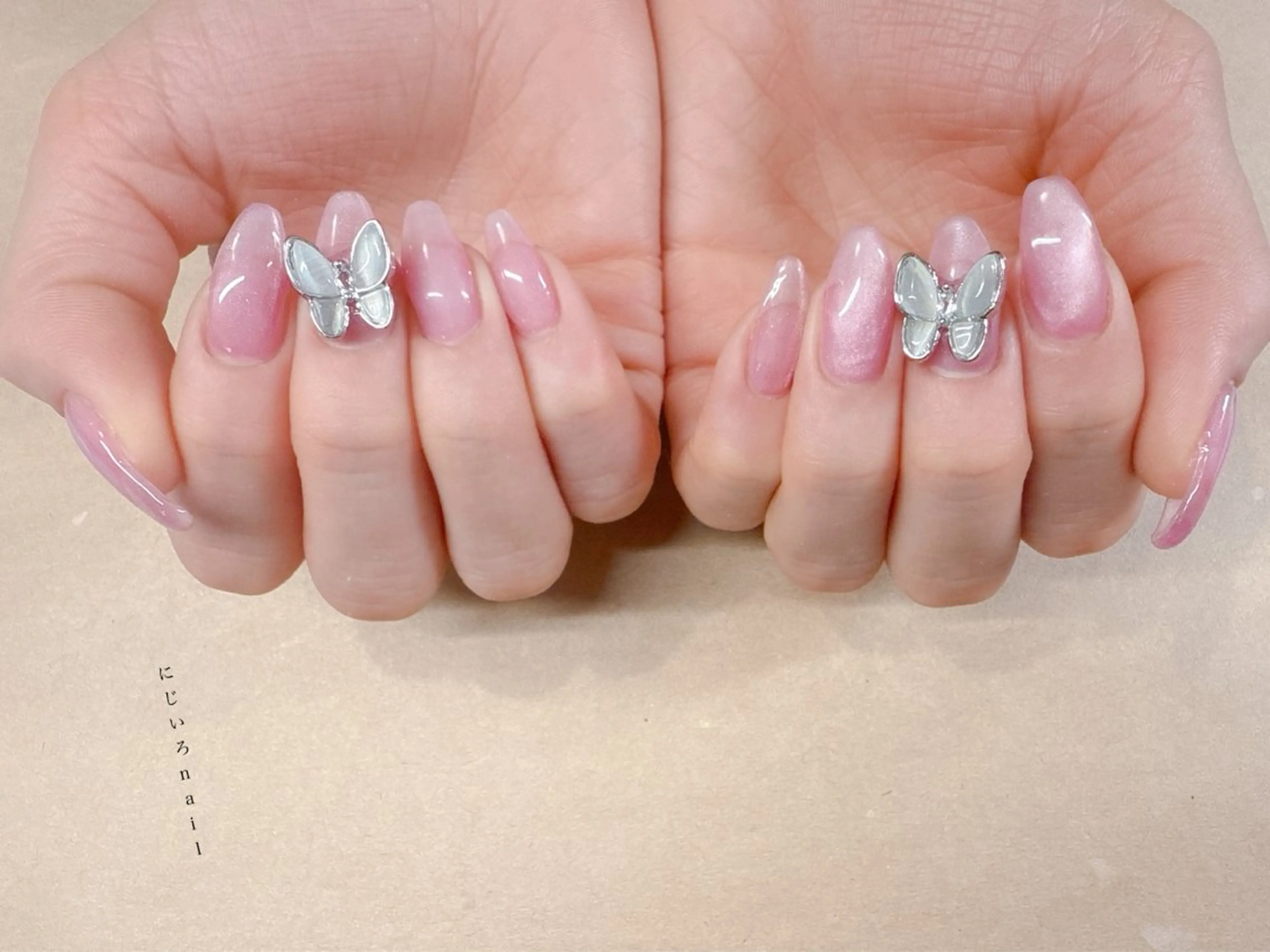 ネイル にじいろ nailのネイルデザイン