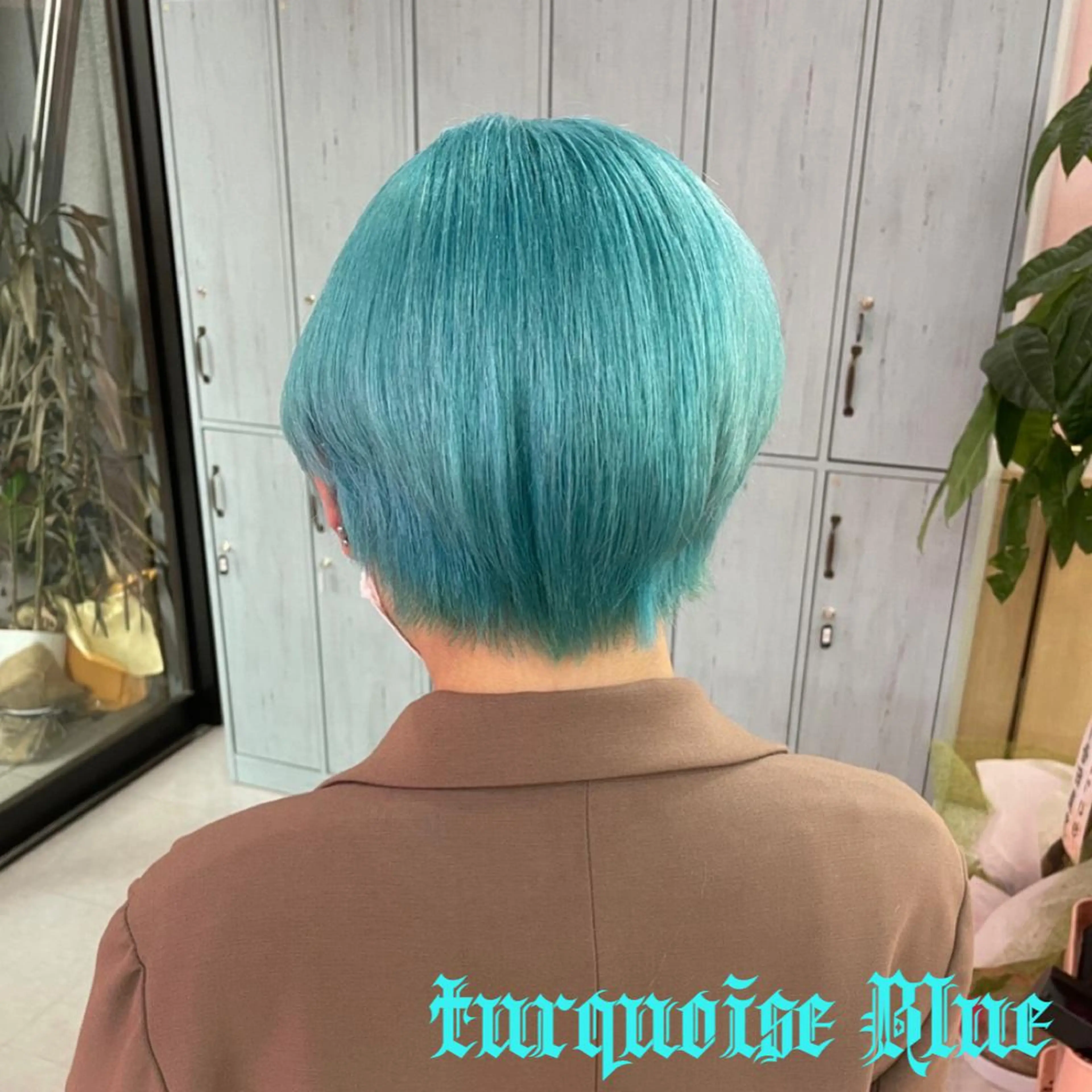 ショート カラー シールエクステ アクアカラー ブリーチ ケアブリーチ ダブルカラー 似合わせパーマ🔥 渡邉愛斗のヘアスタイル