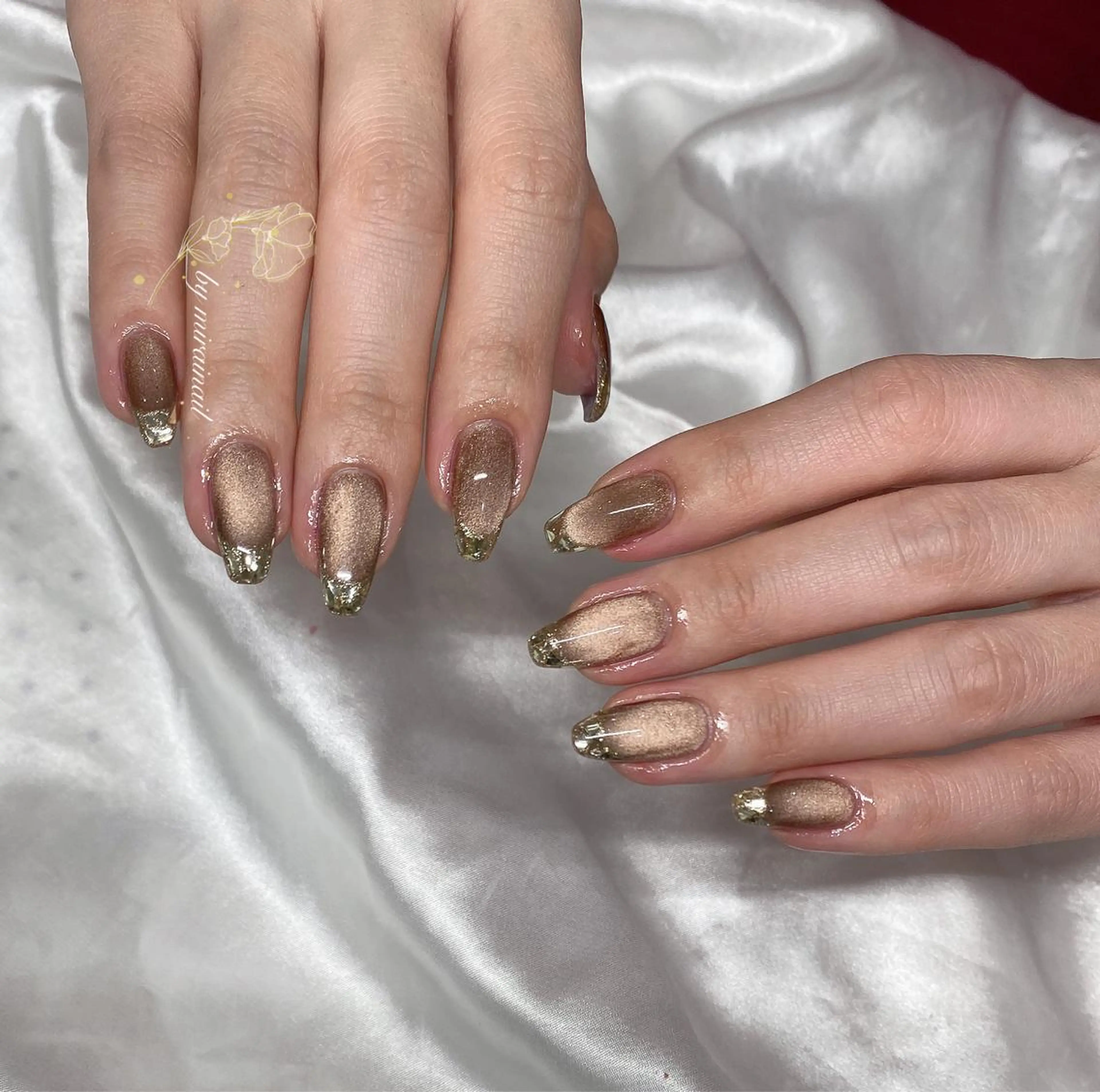 ネイル フレンチネイル ガラスフレンチ マグネットネイル ネイルサロン 9Carats神田のネイルデザイン