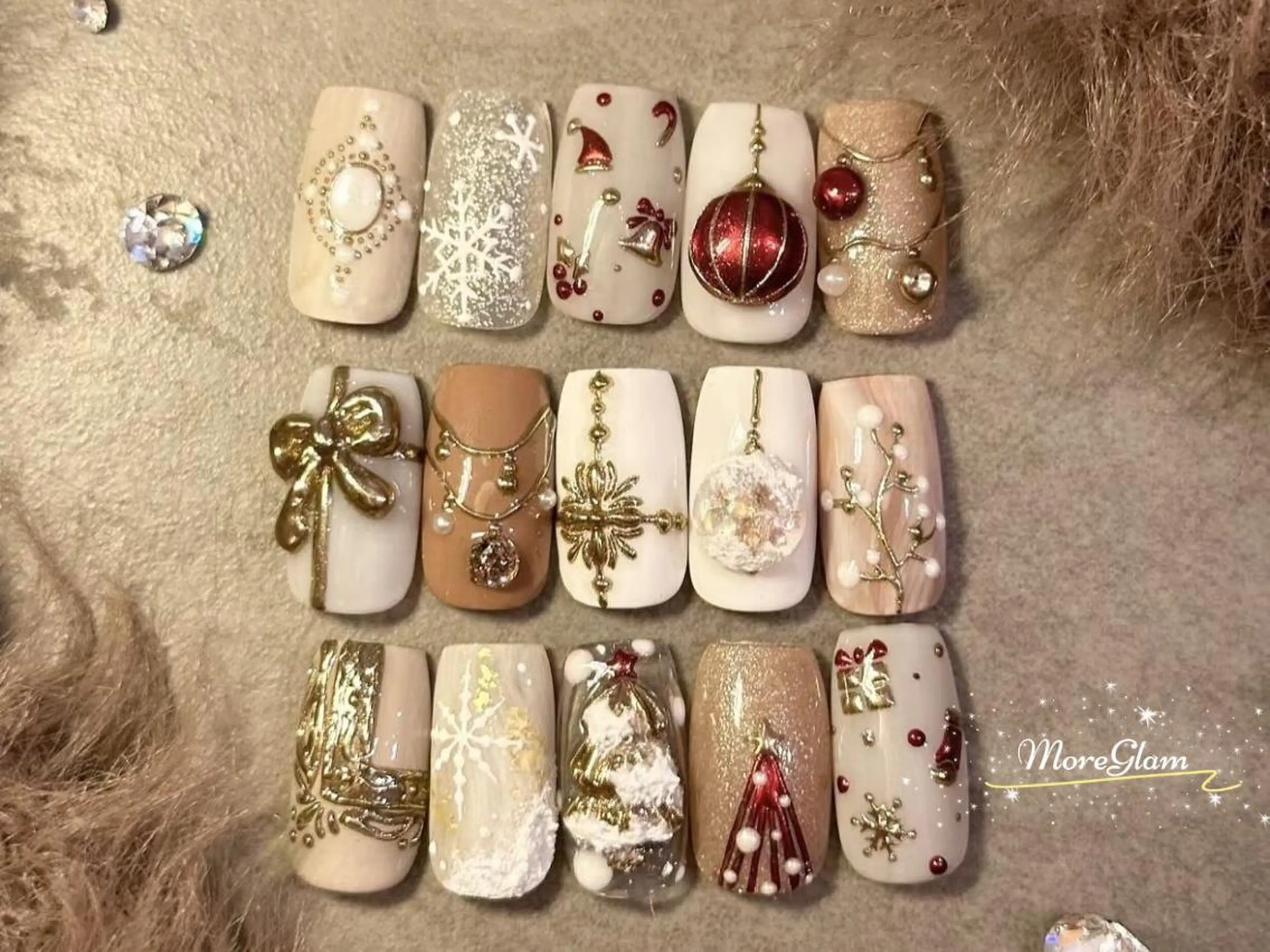 ネイル More Glam 池袋東口店のネイルデザイン