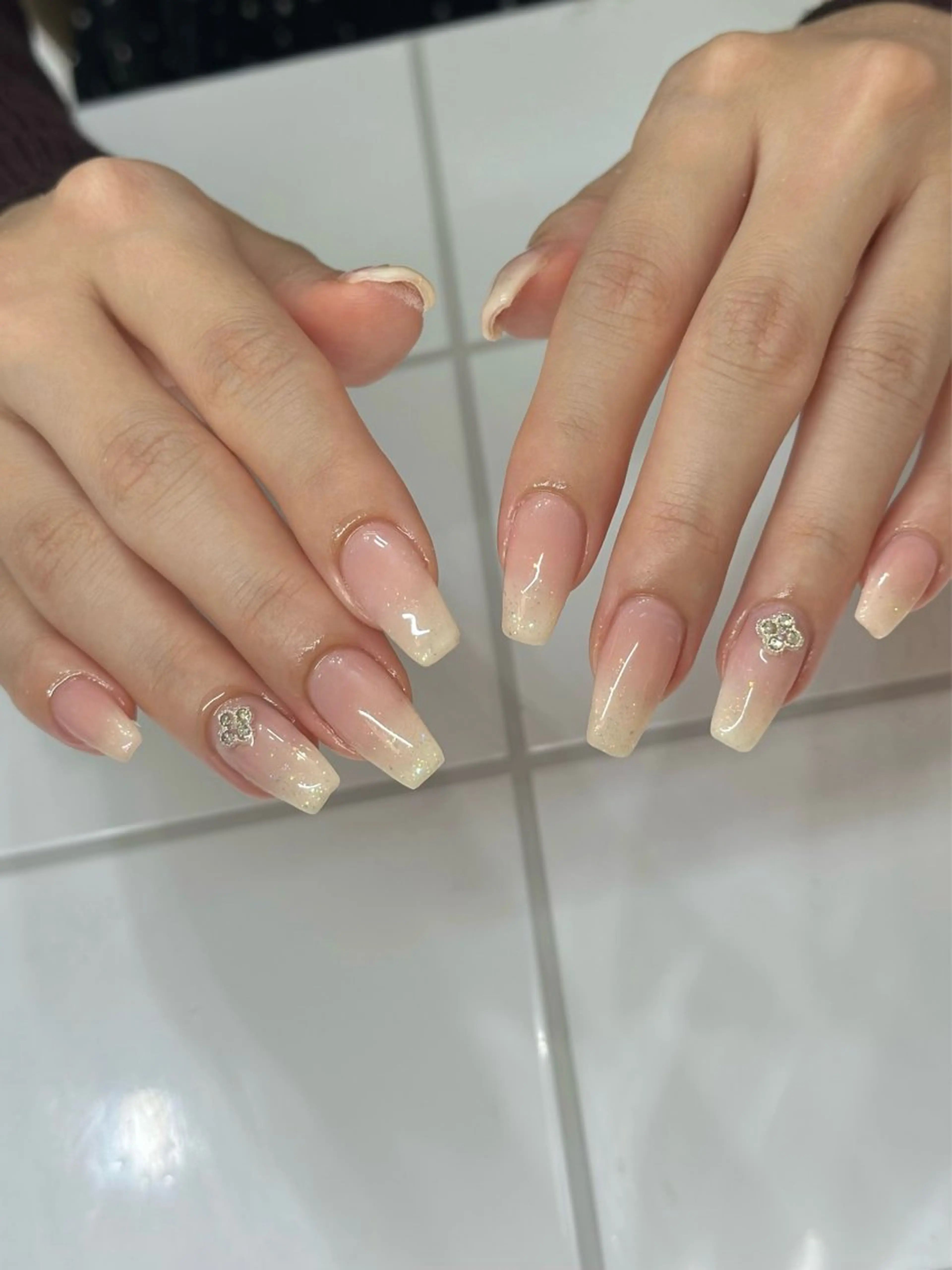 ネイル ハンドネイル Elegancia. Hiromiのネイルデザイン