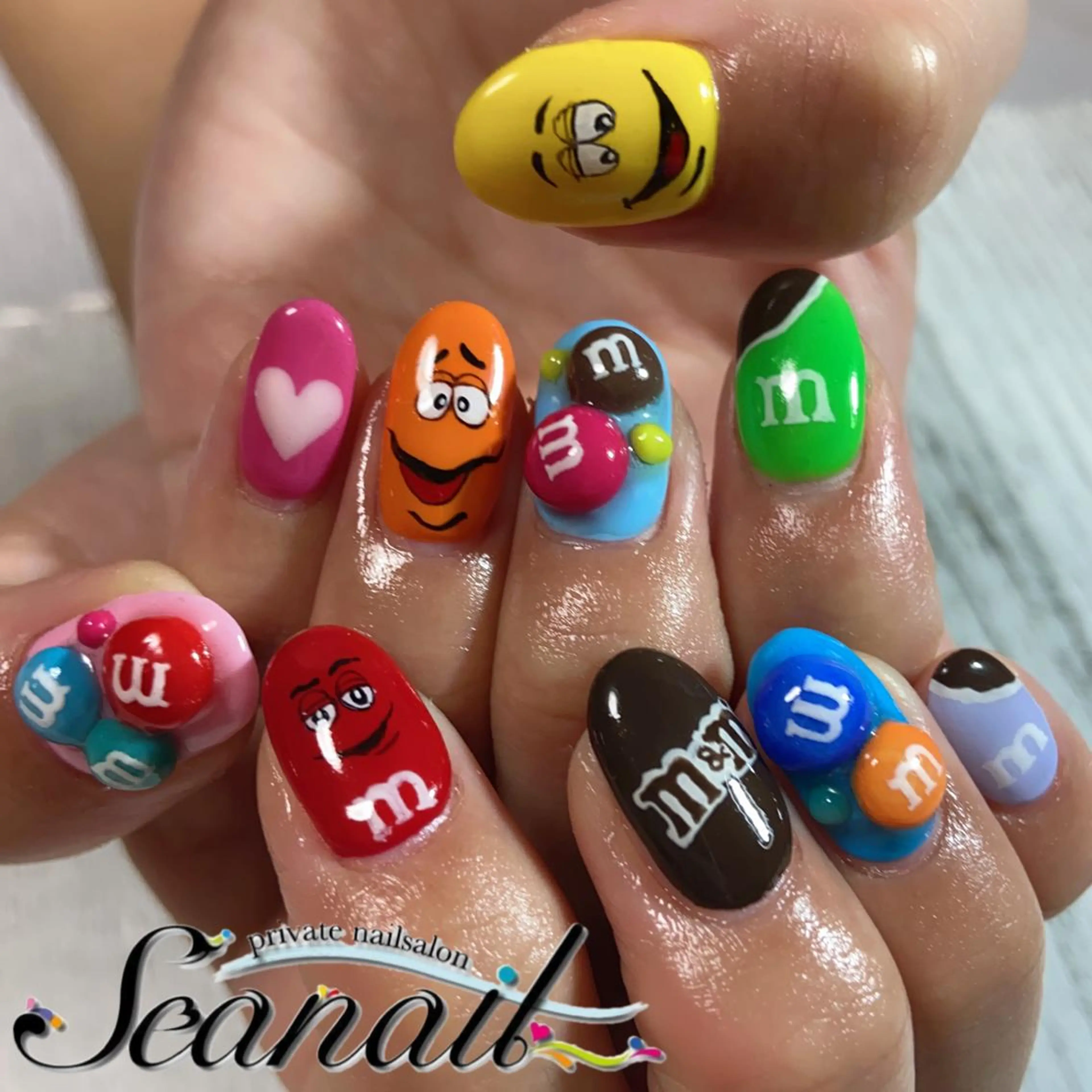 ネイル アートネイル フットネイル ジェルネイル 持ち込み 赤色 小尾 栞のネイルデザイン