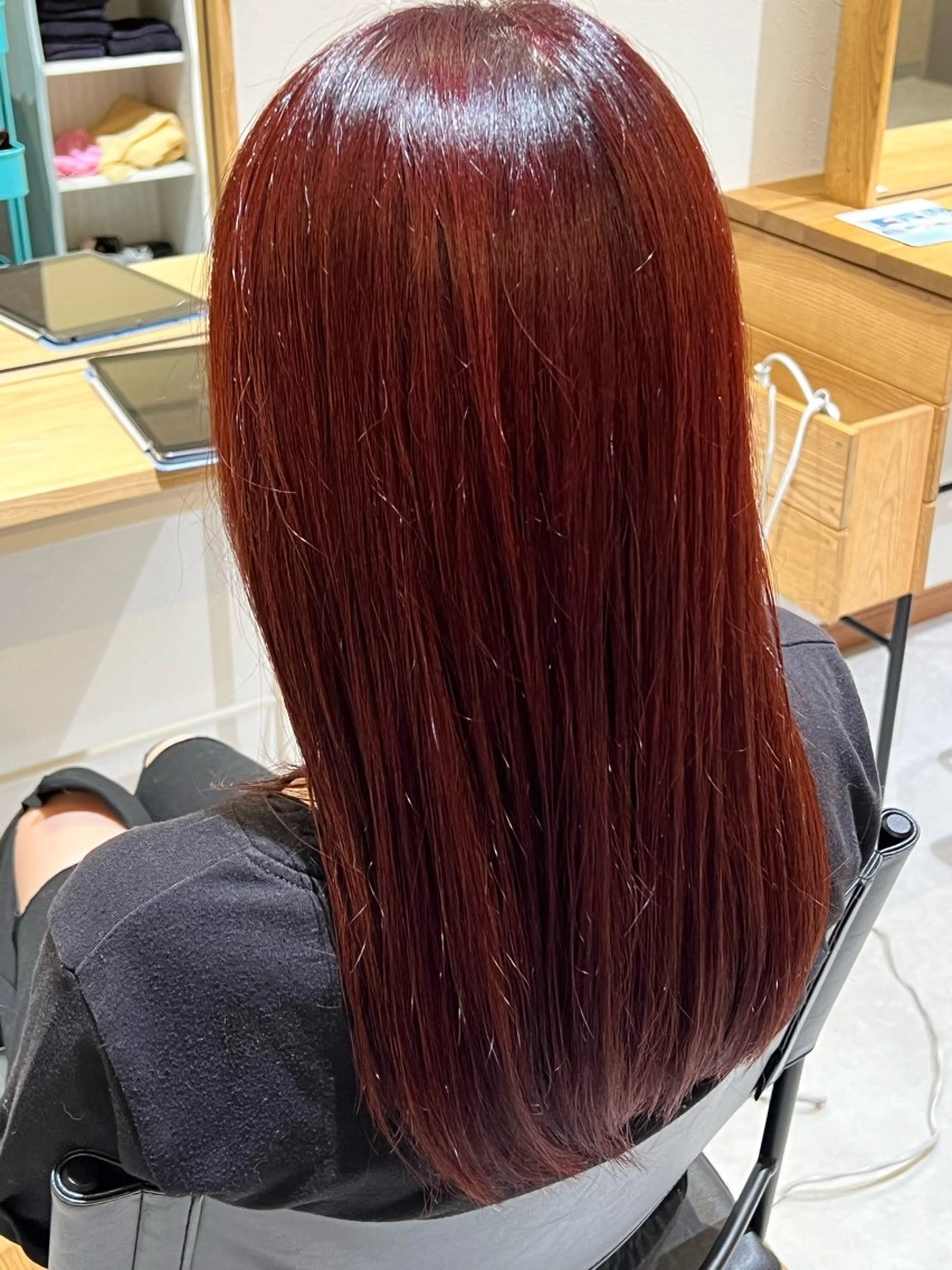 カラー レッドカラー Agu hair throw 今宿店【アグ ヘアー スロー】所属・河野 秋奈のヘアスタイル