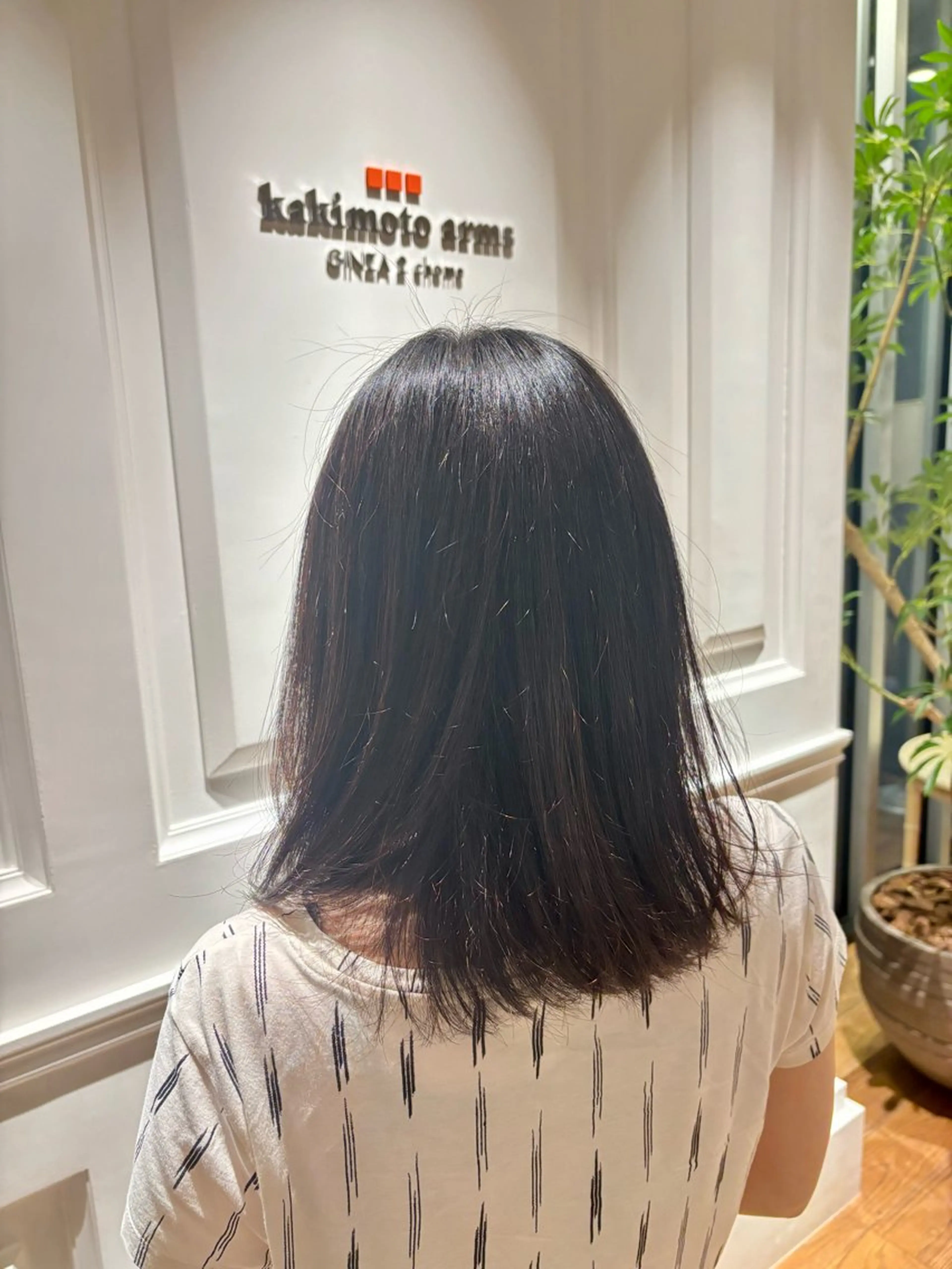 セミロング カラー 透明感ブリーチカラー ／tomoyaのヘアスタイル