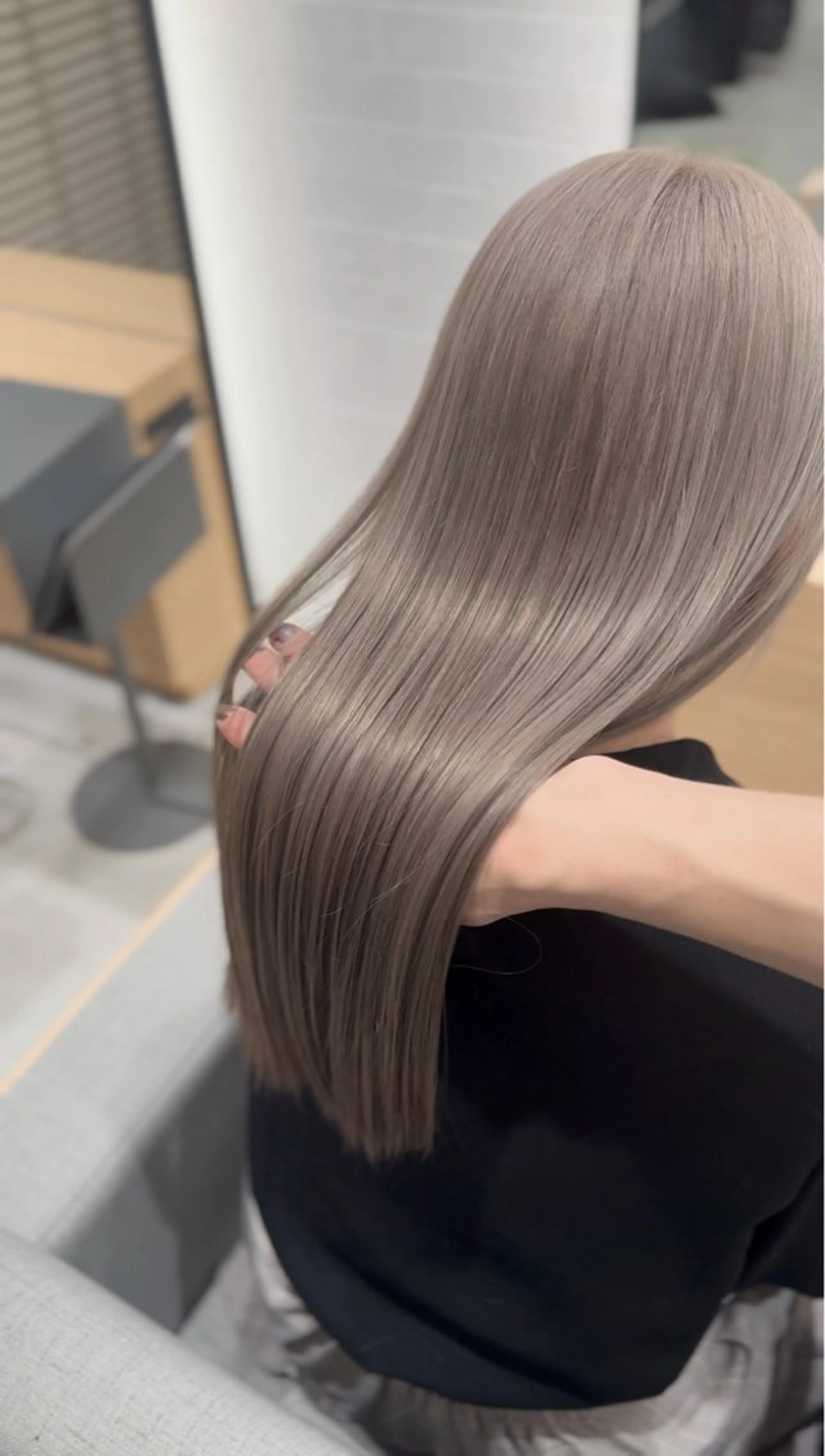 【ダメージケア重視】赤み除去Wカラー（ケアブリーチ＋オンカラー）¥20,000の写真