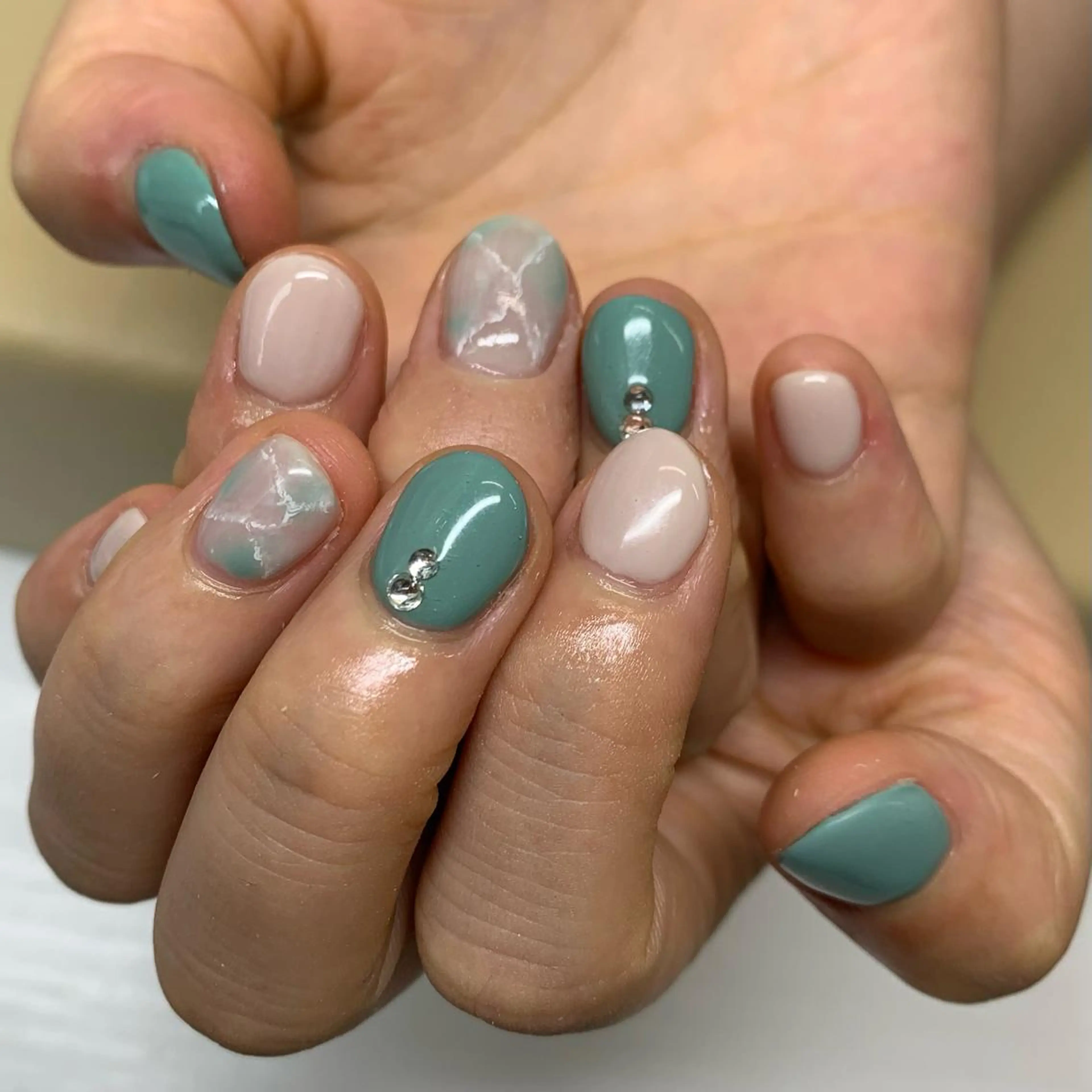 ネイル καρδιά -ｶﾙﾃﾞｨｱ-のネイルデザイン