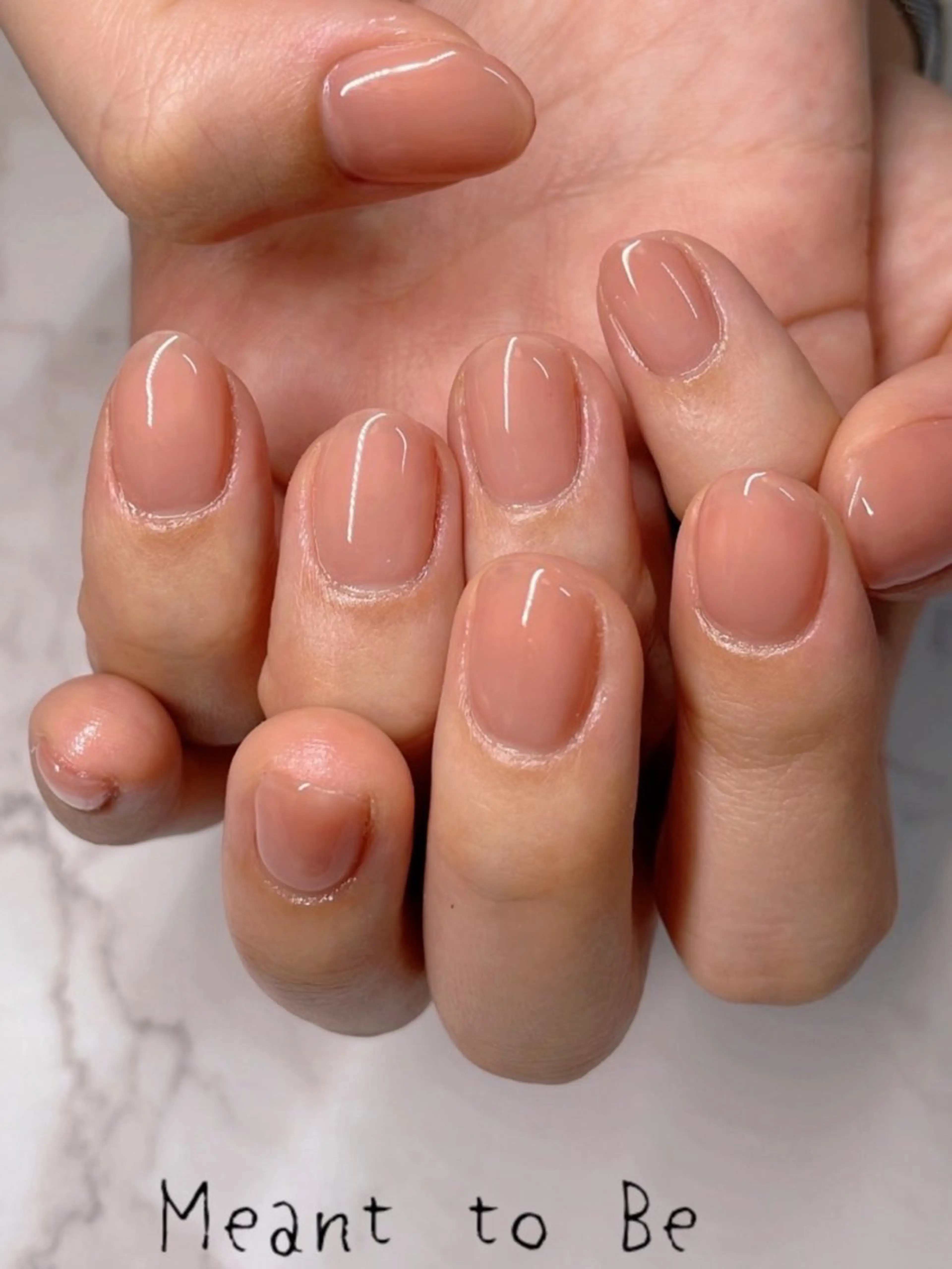 【6月限定✨平日10時〜13時枠】オフ込み!うるツヤonecolor💅✨パーツ2個付き💎の写真